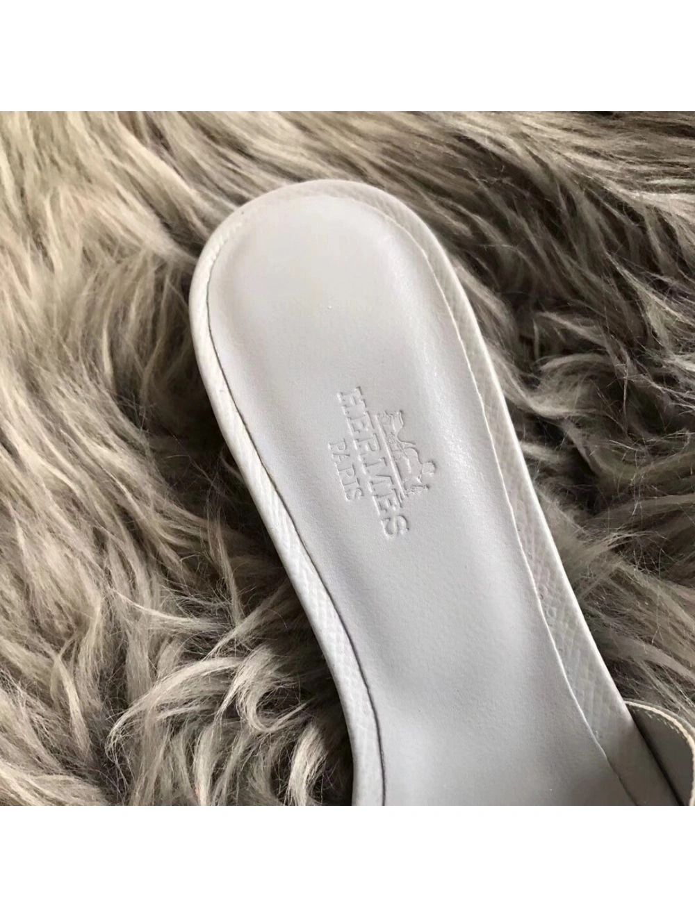 Hermes Oasis Sandals In Pearl Grey Epsom Leather