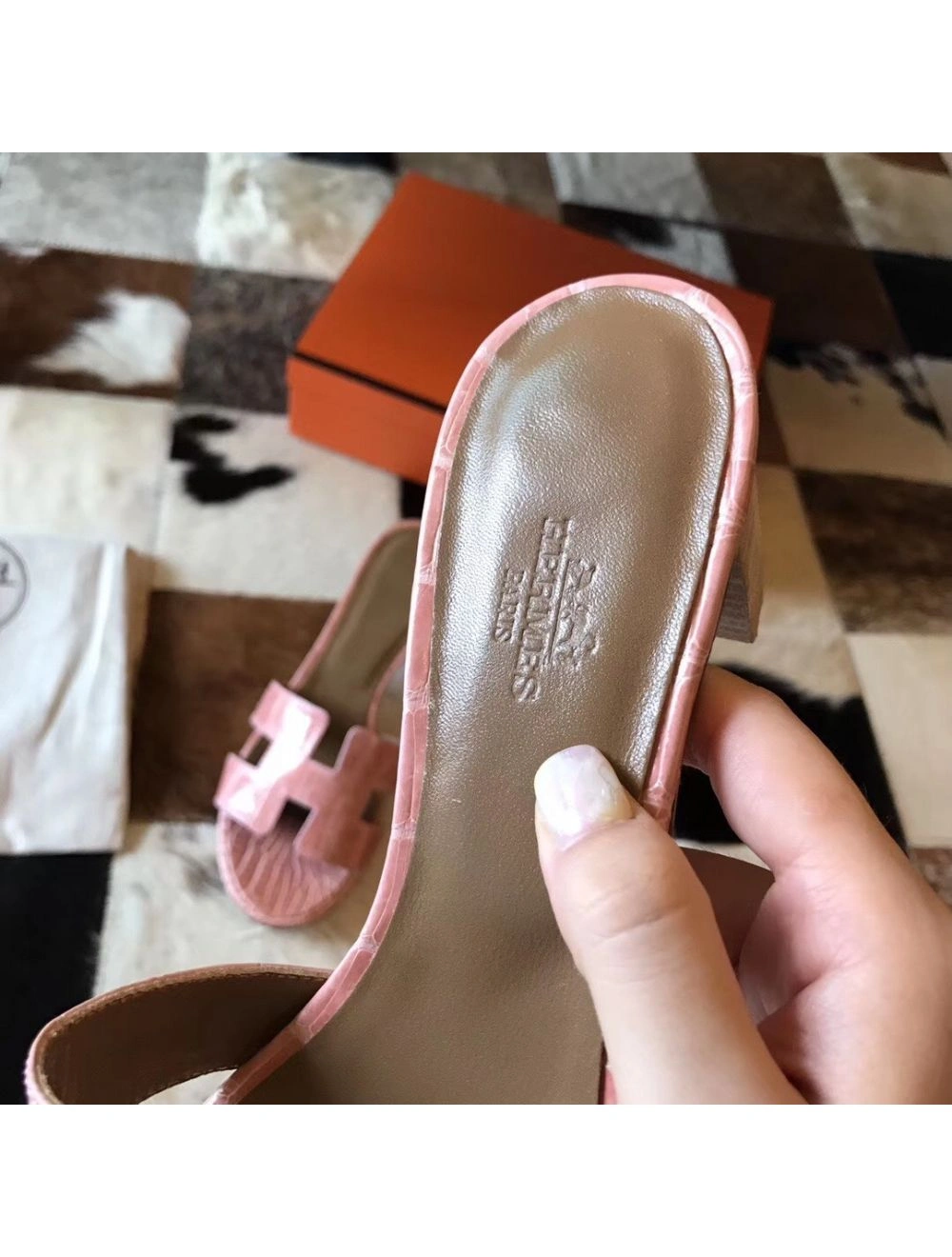 Hermes Oasis Sandals In Pink Shiny Niloticus Crocodile