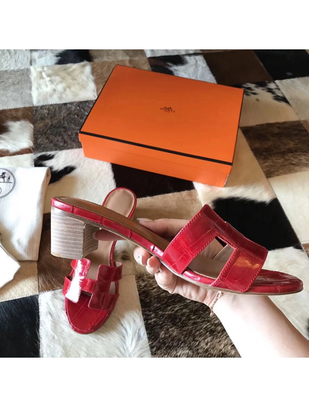 Hermes Oasis Sandals In Red Shiny Niloticus Crocodile