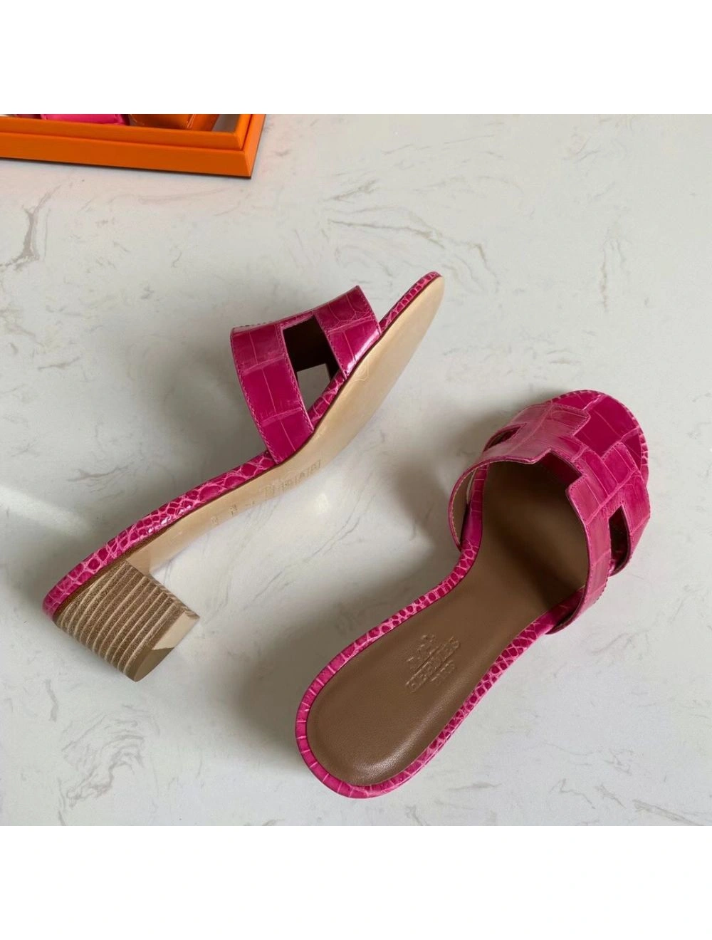 Hermes Oasis Sandals In Rose Red Shiny Niloticus Crocodile