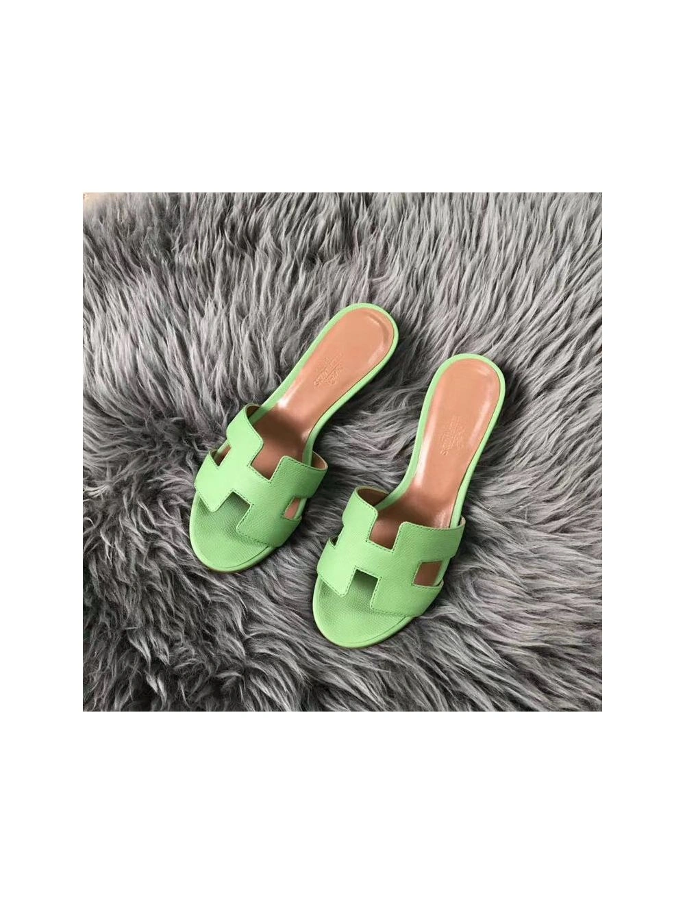 Hermes Oasis Sandals In Vert Criquet Epsom Leather