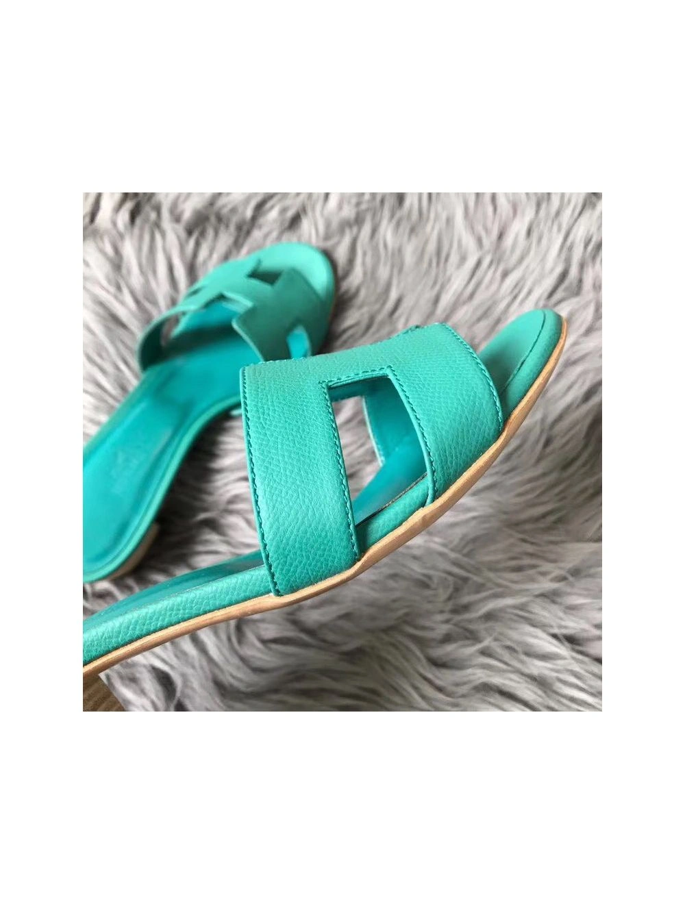 Hermes Oasis Sandals In Vert Veronese Epsom Leather