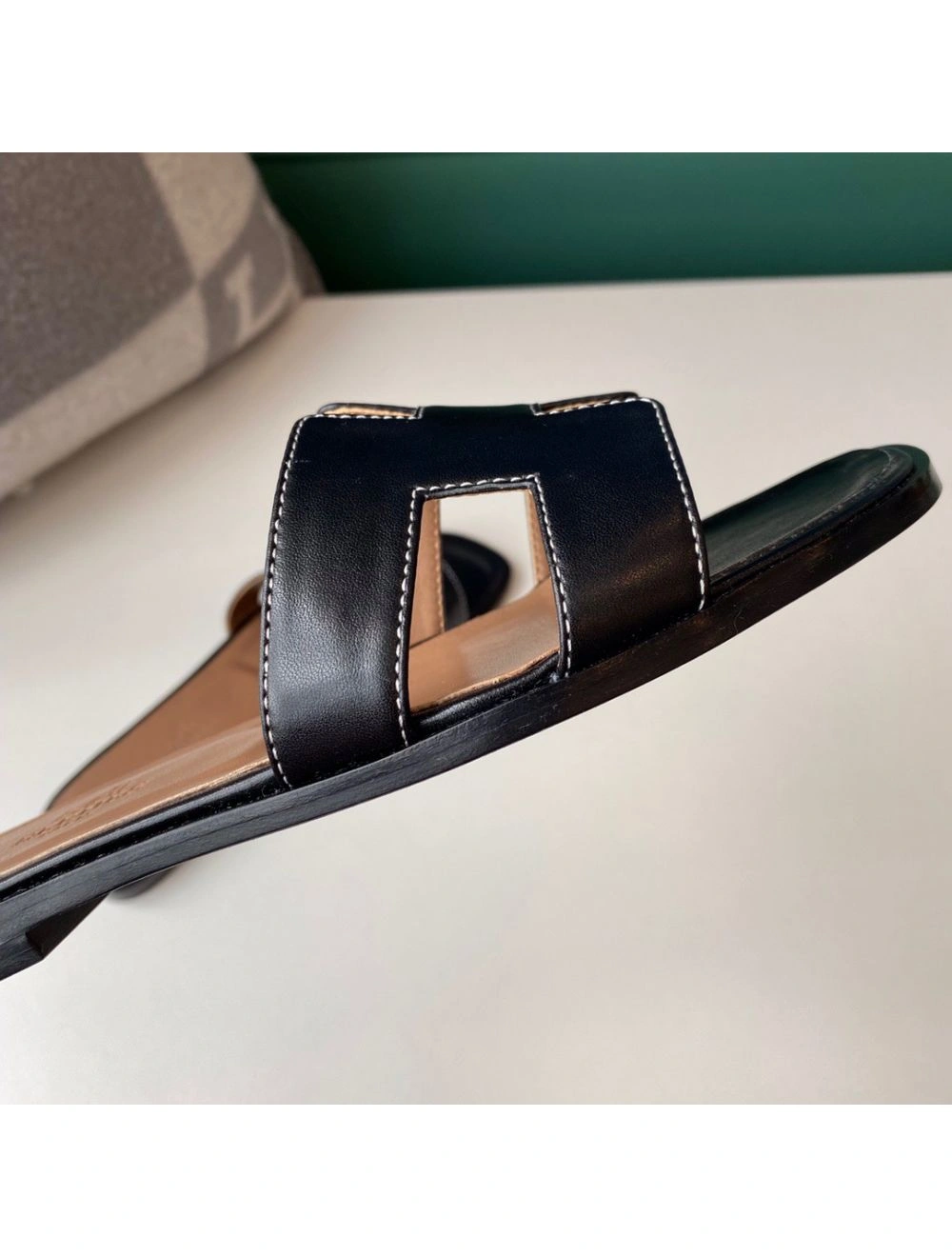 Hermes Oran Slide Sandals In Black Swift Calfskin