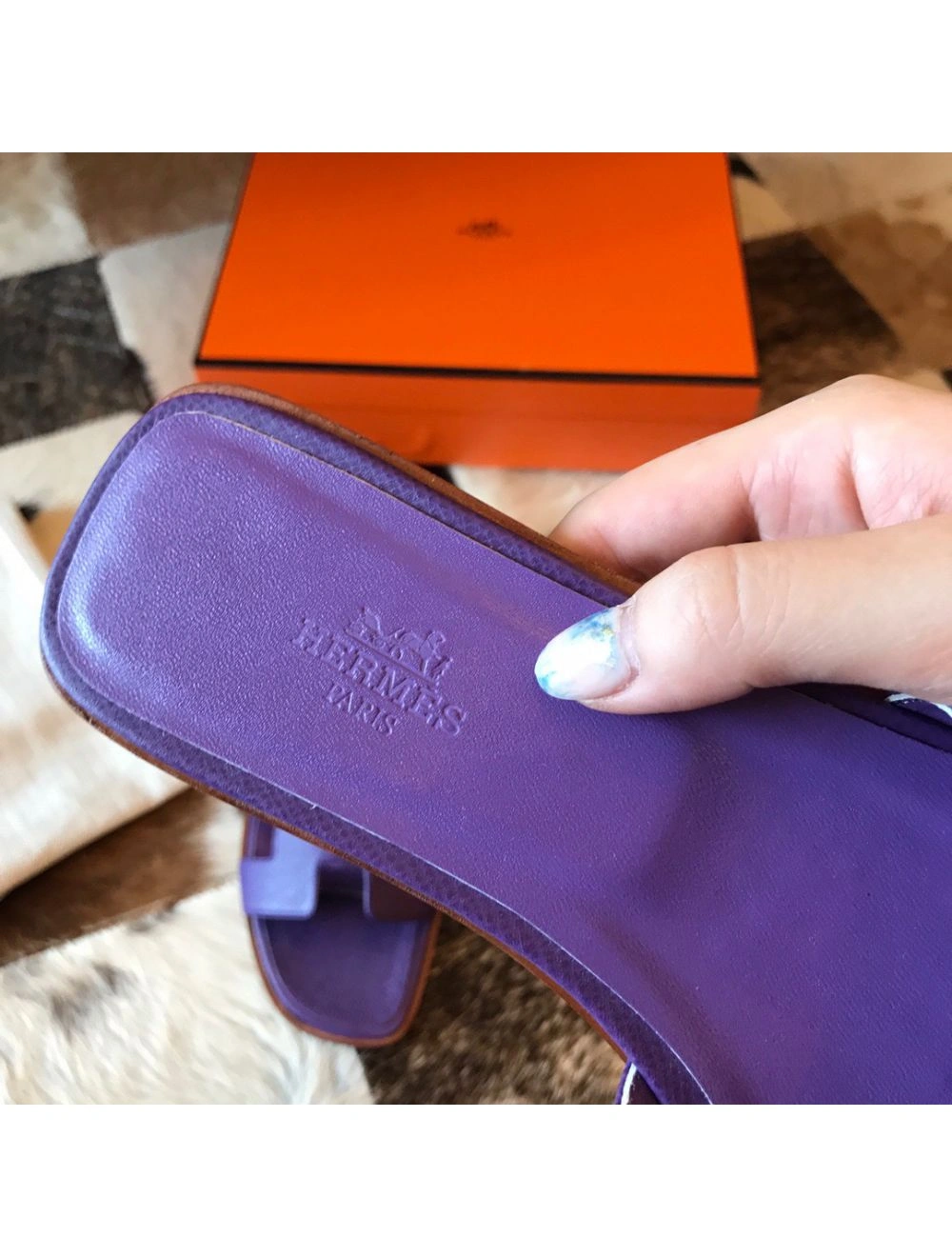 Hermes Oran Slide Sandals In Crocus Epsom Calfskin