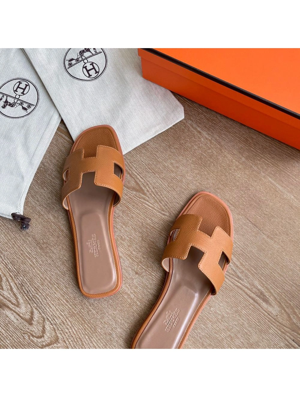 Hermes Oran Slide Sandals In Gold Epsom Calfskin