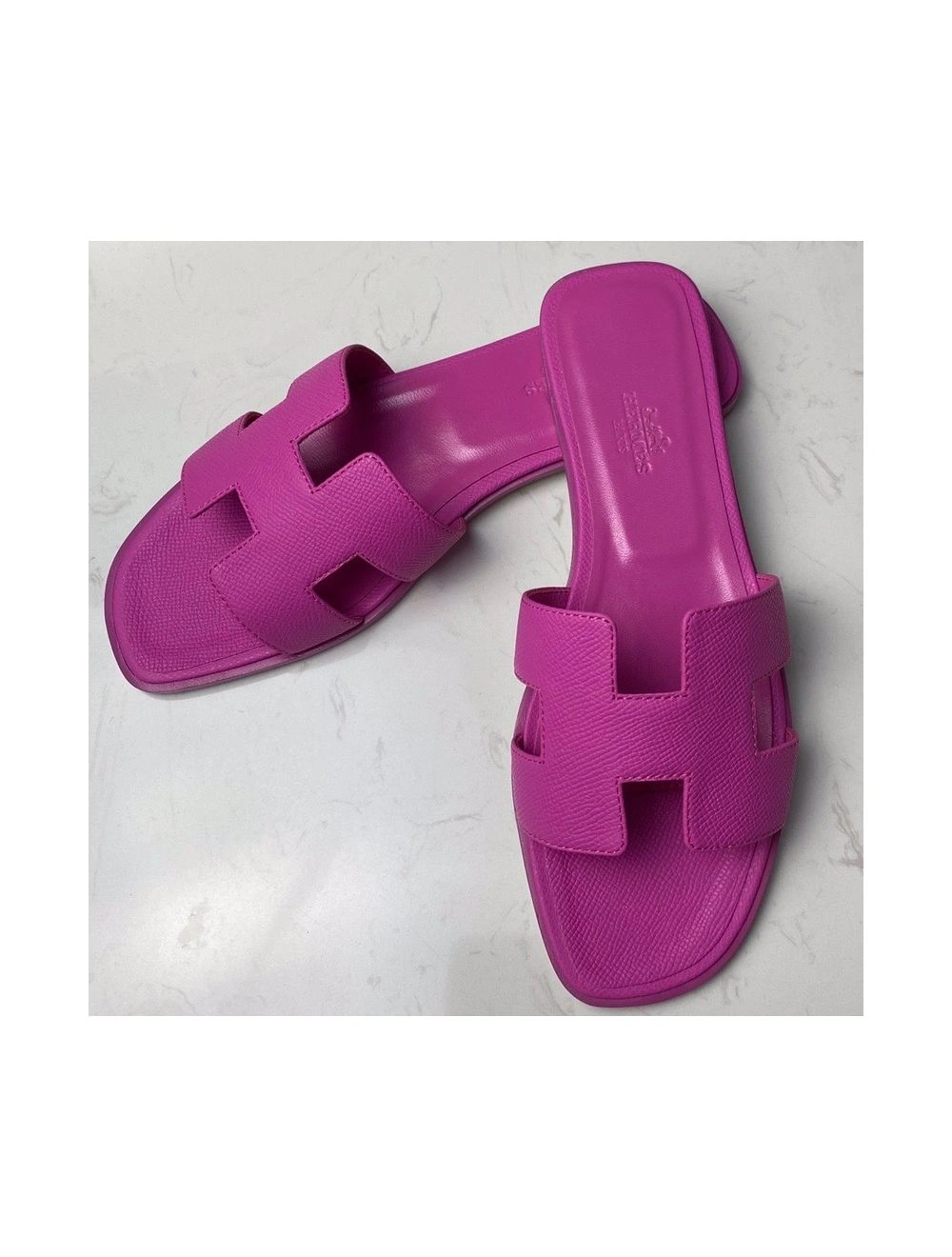 Hermes Oran Slide Sandals In Magnolia Epsom Calfskin