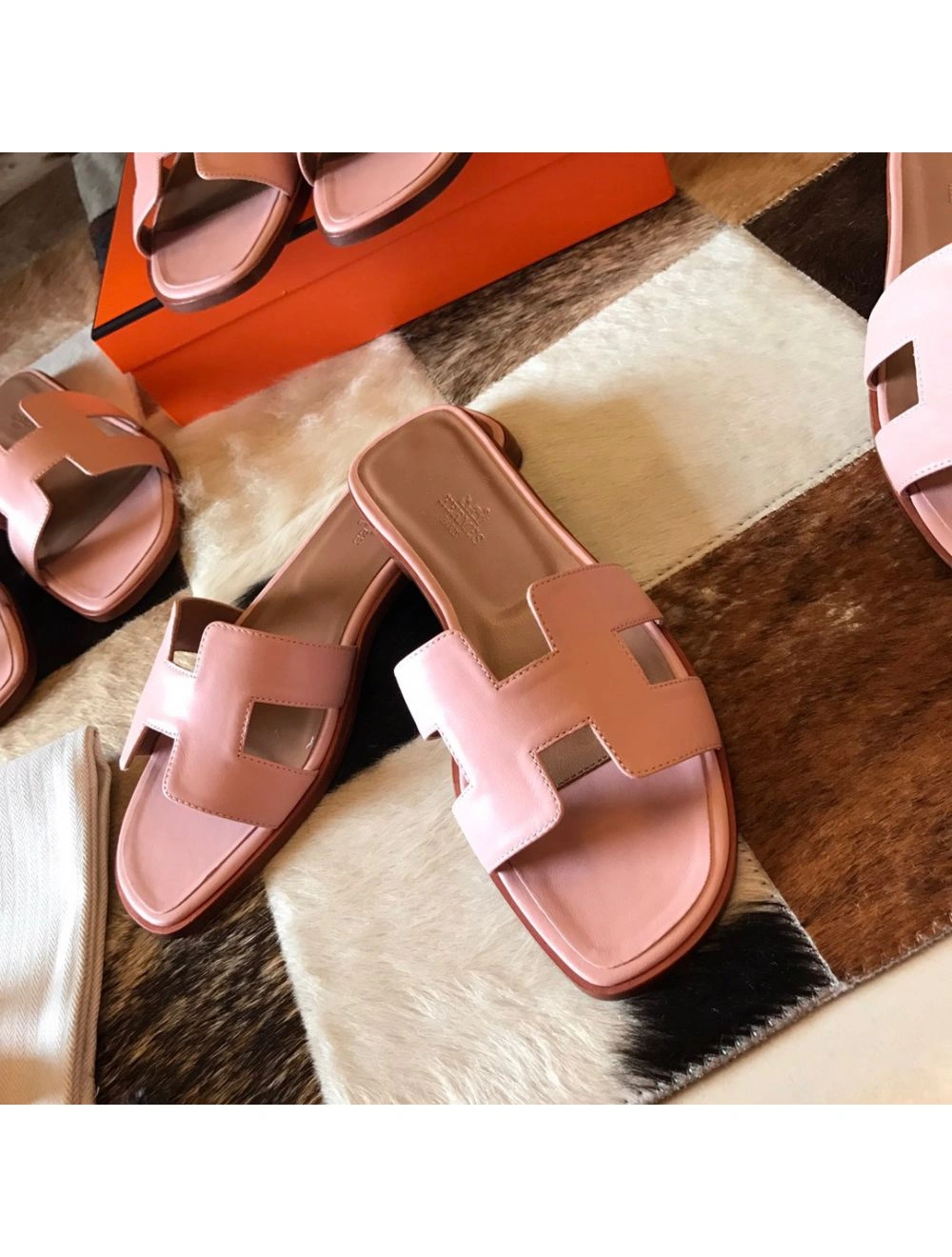 Hermes Oran Slide Sandals In Pink Swift Calfskin