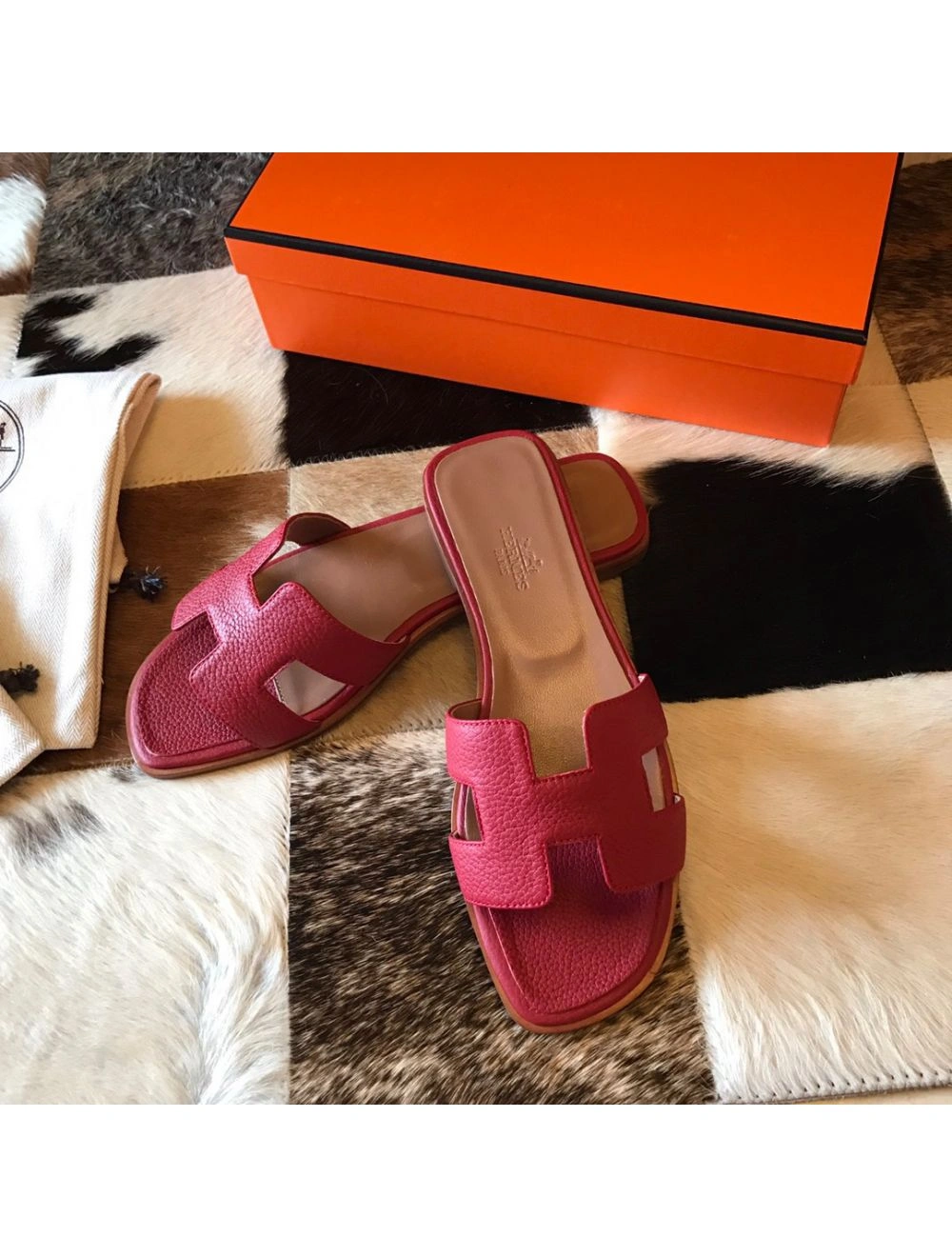 Hermes Oran Slide Sandals In Red Clemence Leather