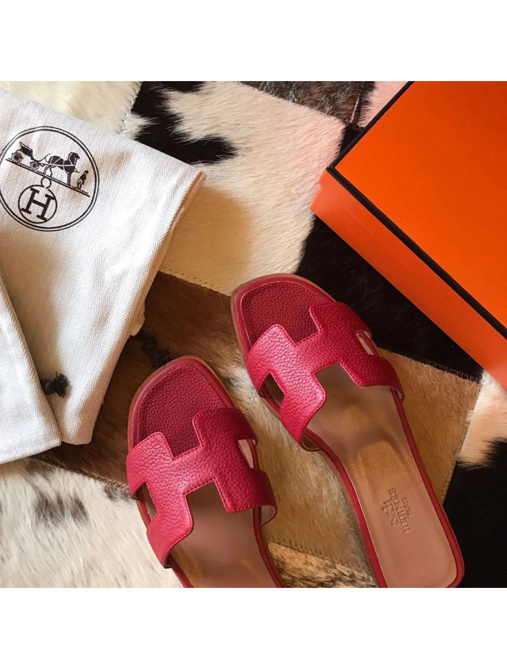 Hermes Oran Slide Sandals In Red Clemence Leather