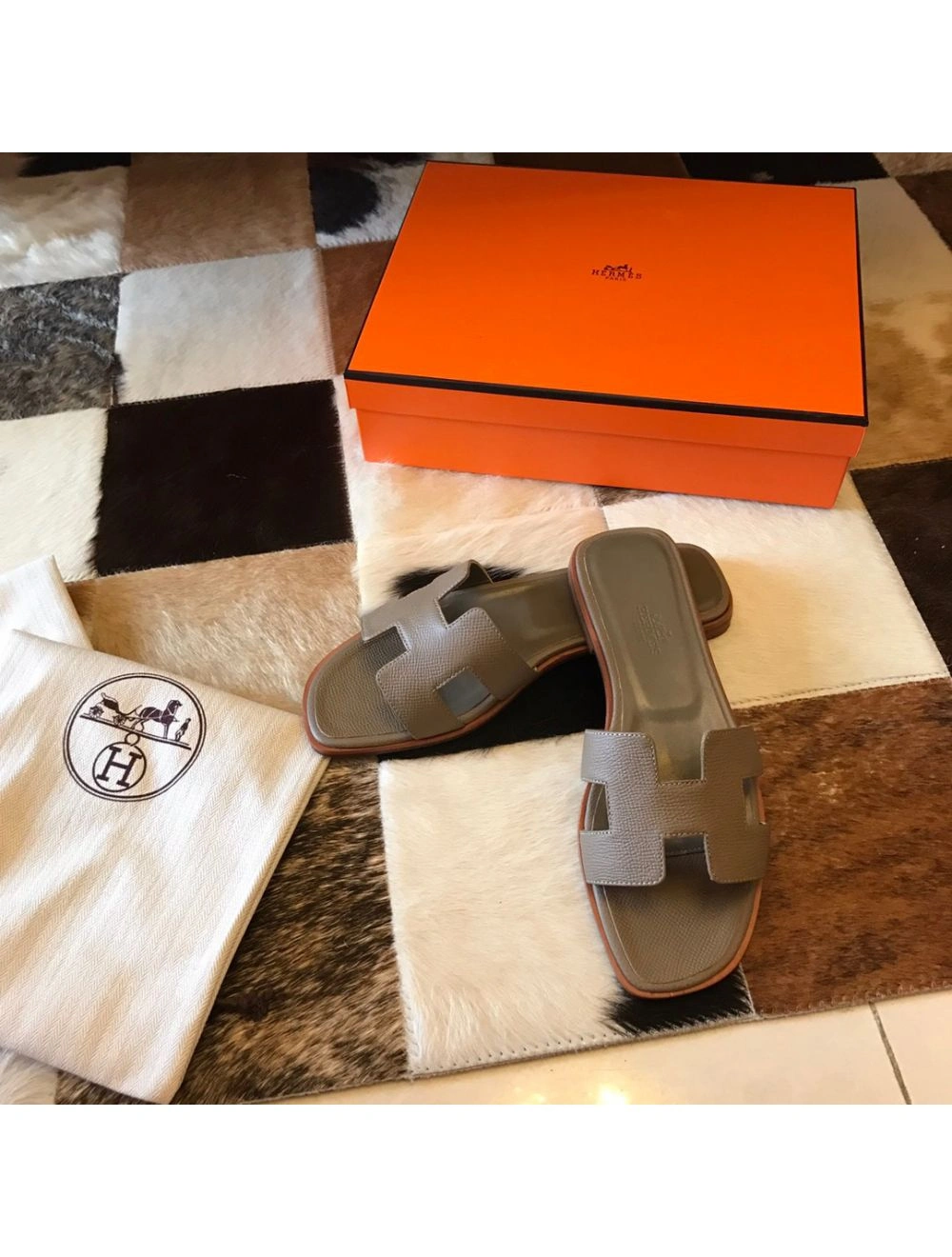 Hermes Oran Slide Sandals In Taupe Epsom Calfskin