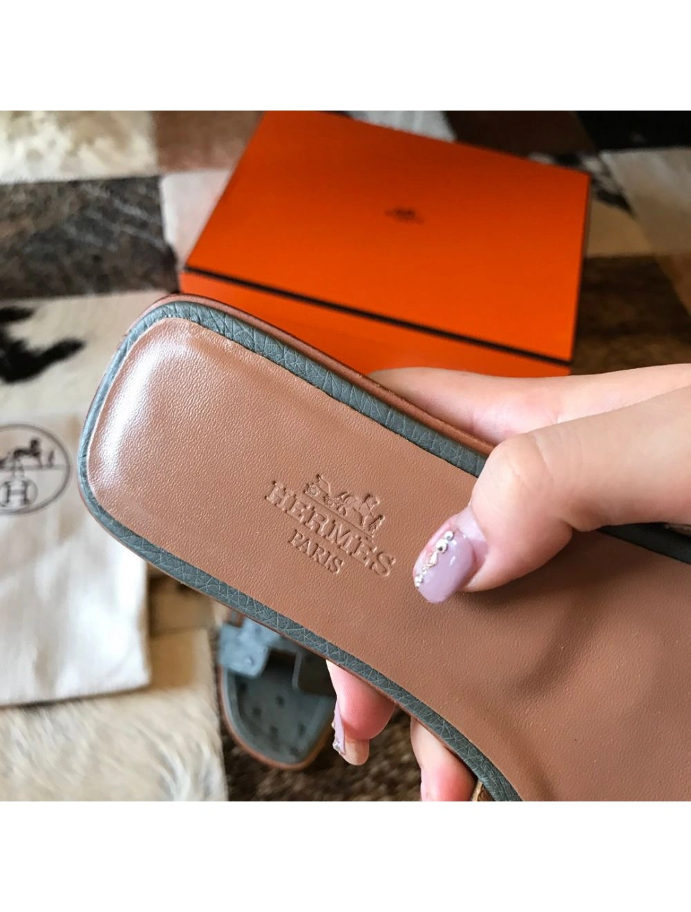 Hermes Oran Slide Sandals In Vert Amande Ostrich Leather