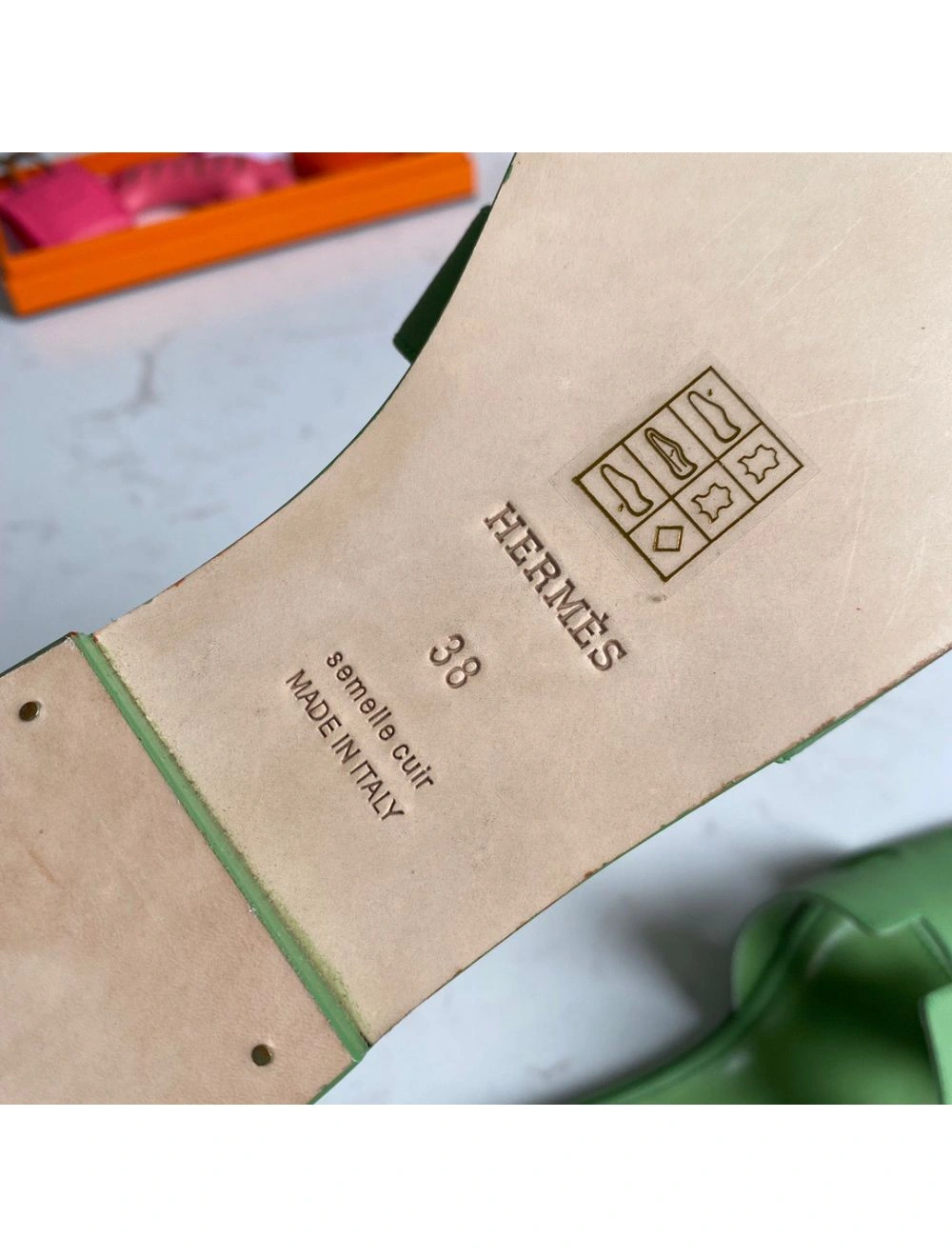 Hermes Oran Slide Sandals In Vert Criquet Epsom Calfskin