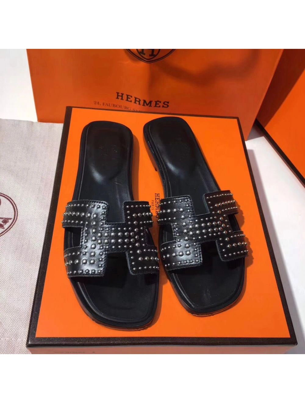 Hermes Oran Studs Sandals In Black Leather