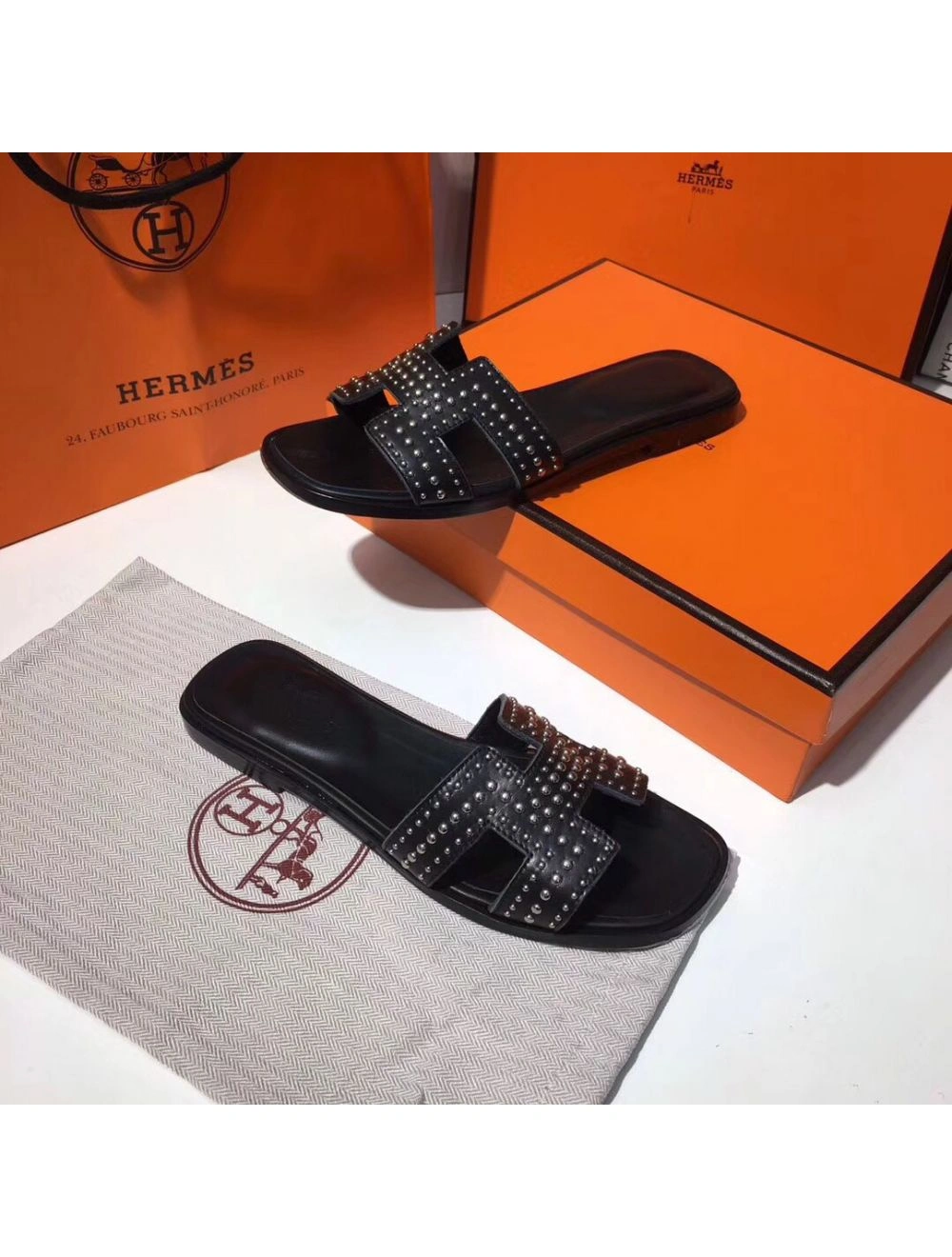 Hermes Oran Studs Sandals In Black Leather