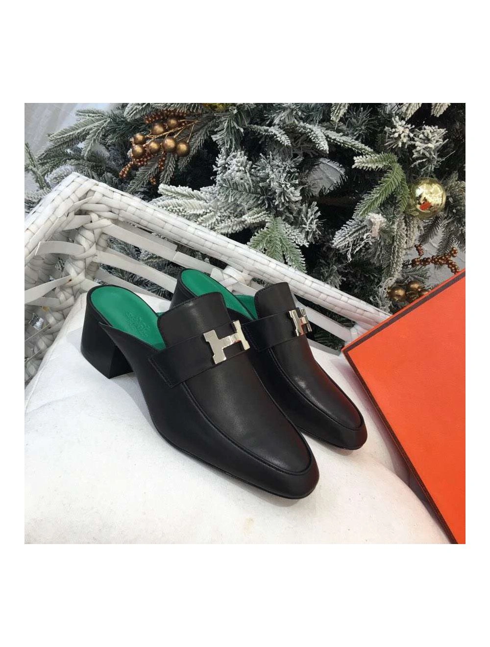 Hermes Paradis Mules In Black Calfskin