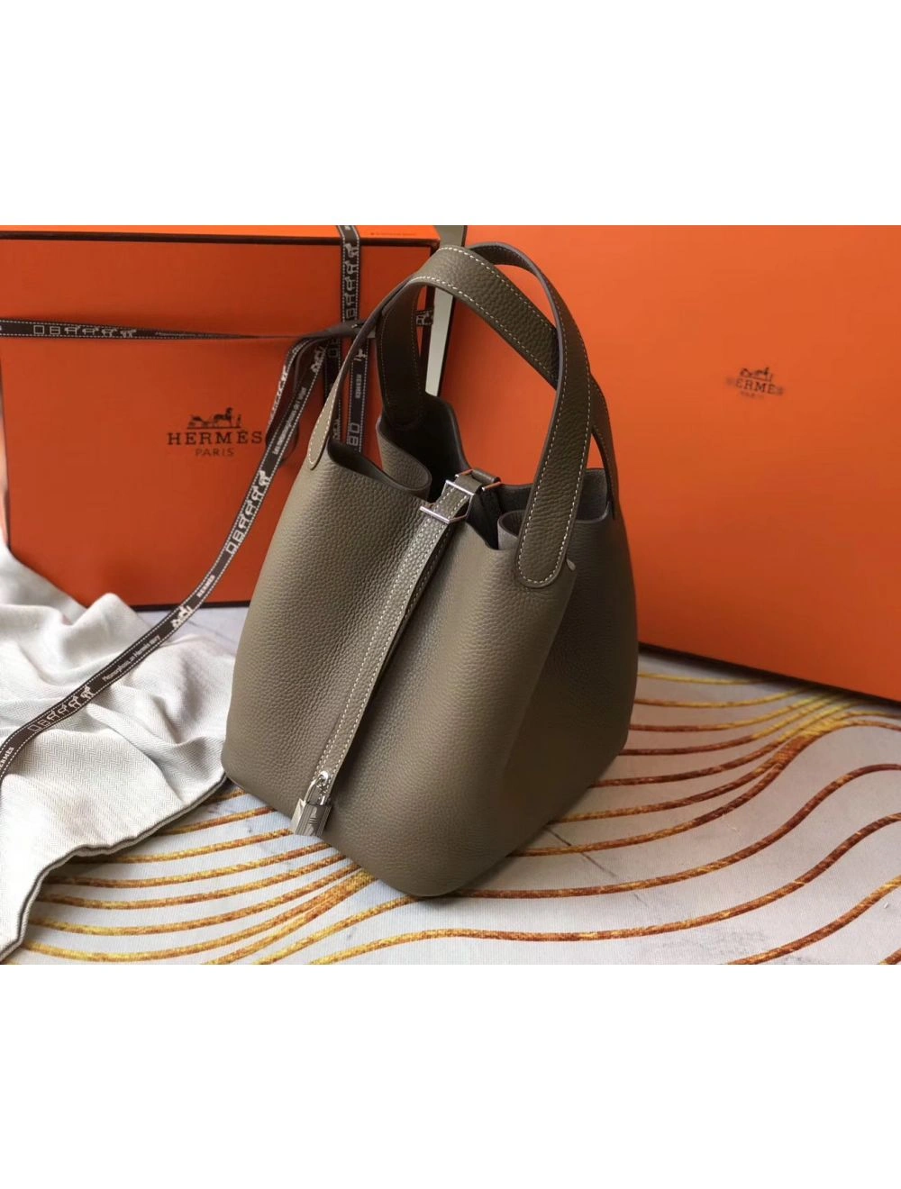 Hermes Picotin Lock 18 Bag In Trench Clemence Leather