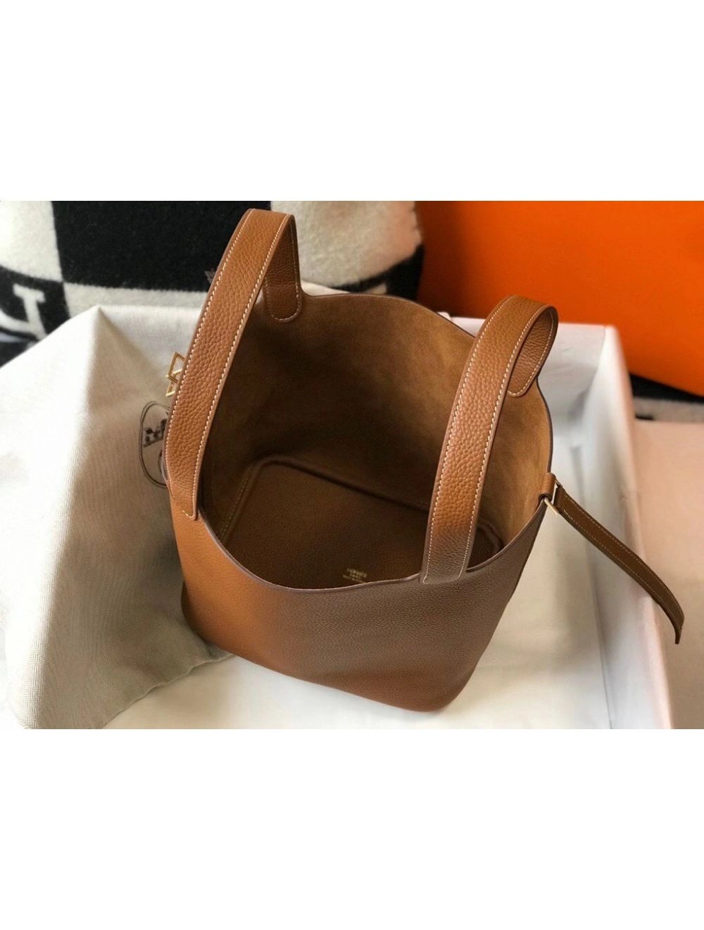 Hermes Picotin Lock 22 Bag In Gold Clemence Leather