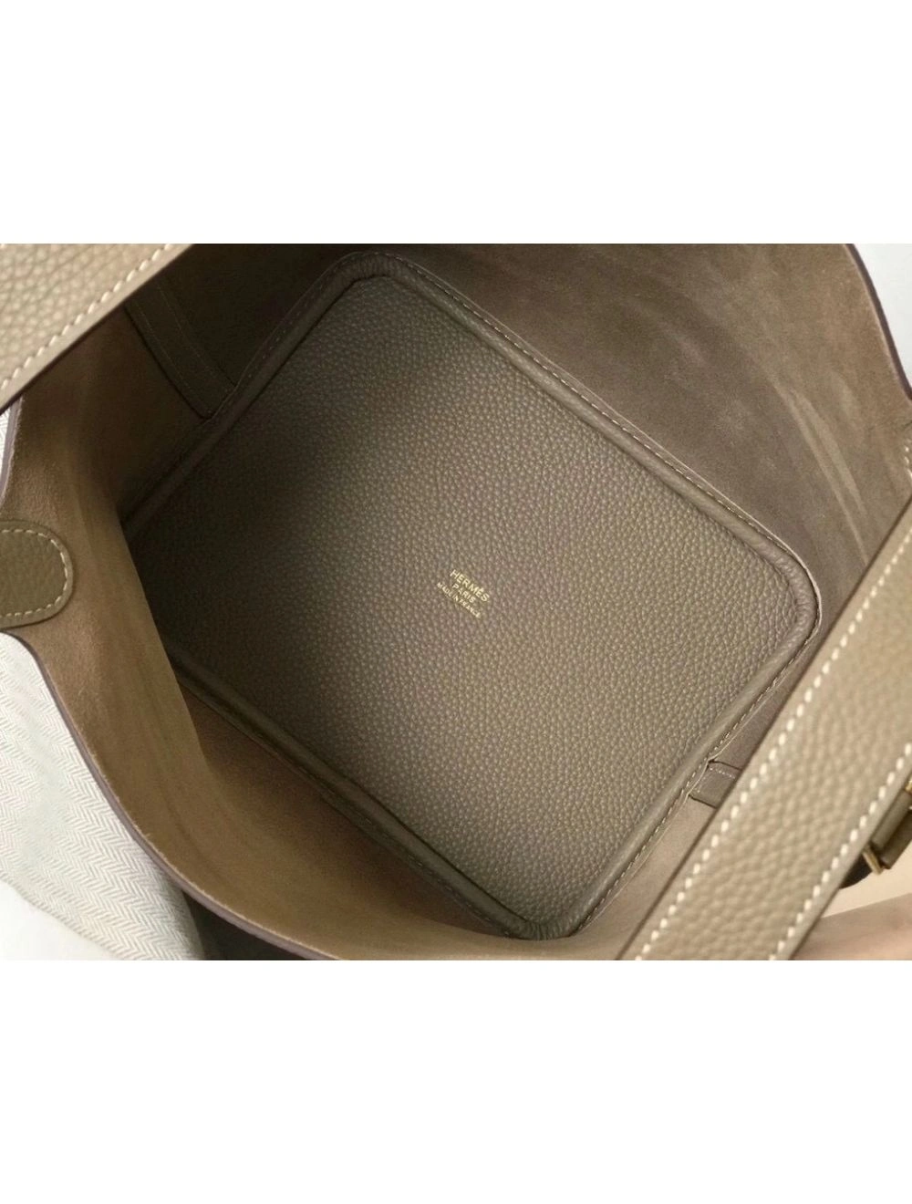 Hermes Picotin Lock 22 Bag In Tourterelle Clemence Leather