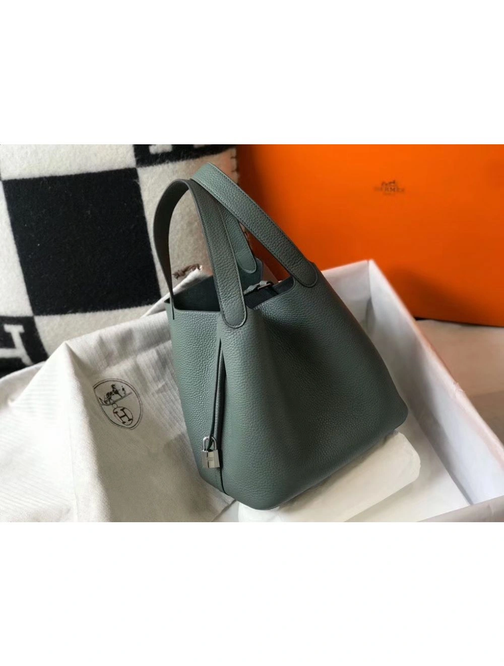 Hermes Picotin Lock 22 Bag In Vert Amande Clemence Leather