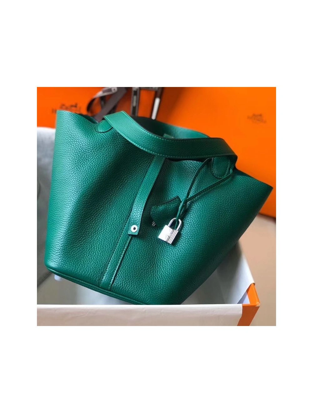 Hermes Picotin Lock 22 Bag In Vert Vertigo Clemence Leather