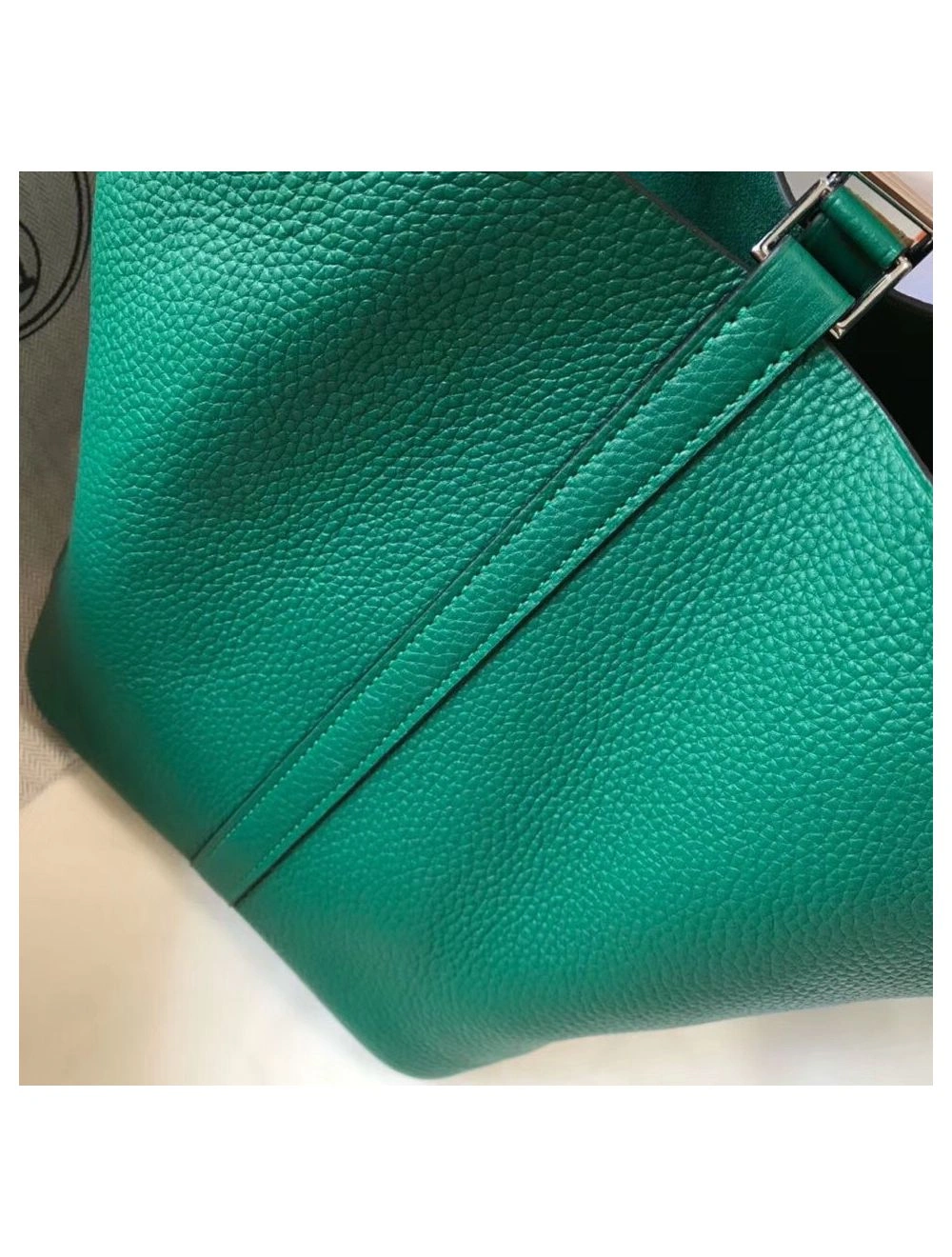Hermes Picotin Lock 22 Bag In Vert Vertigo Clemence Leather