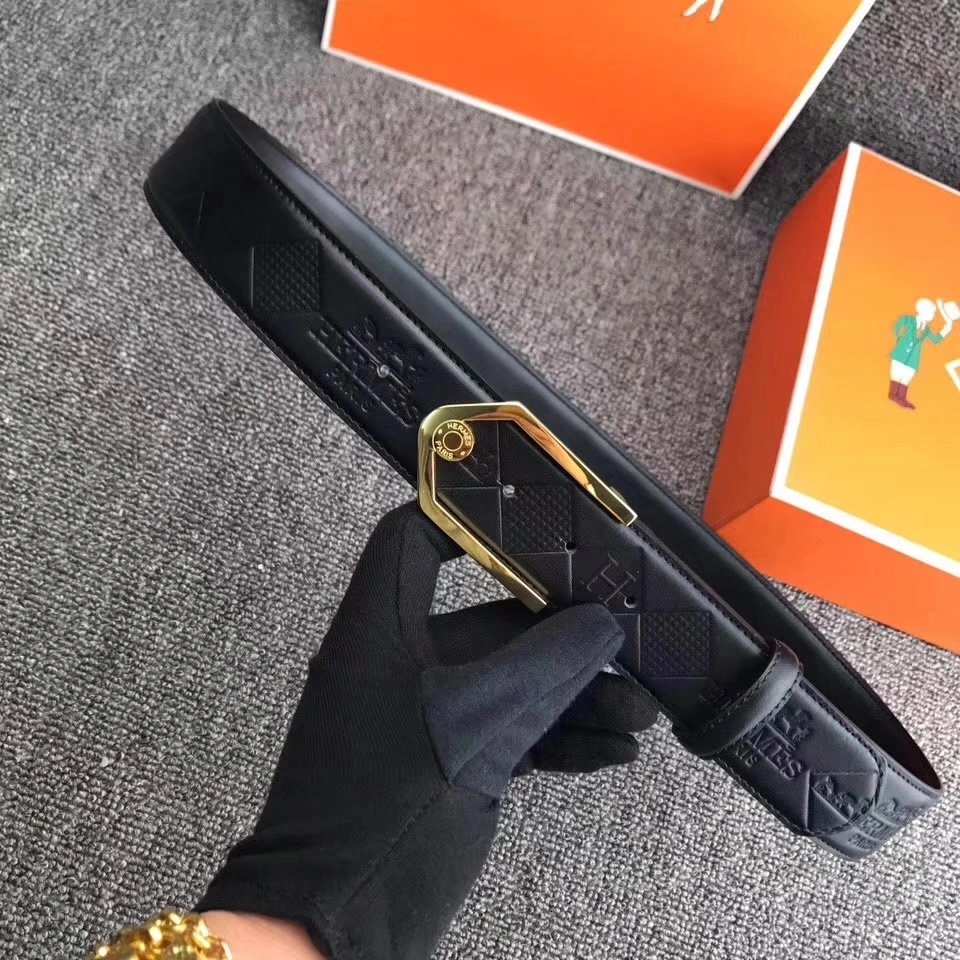 Hermes Reversible Leather Belt With Gold Buckle 020