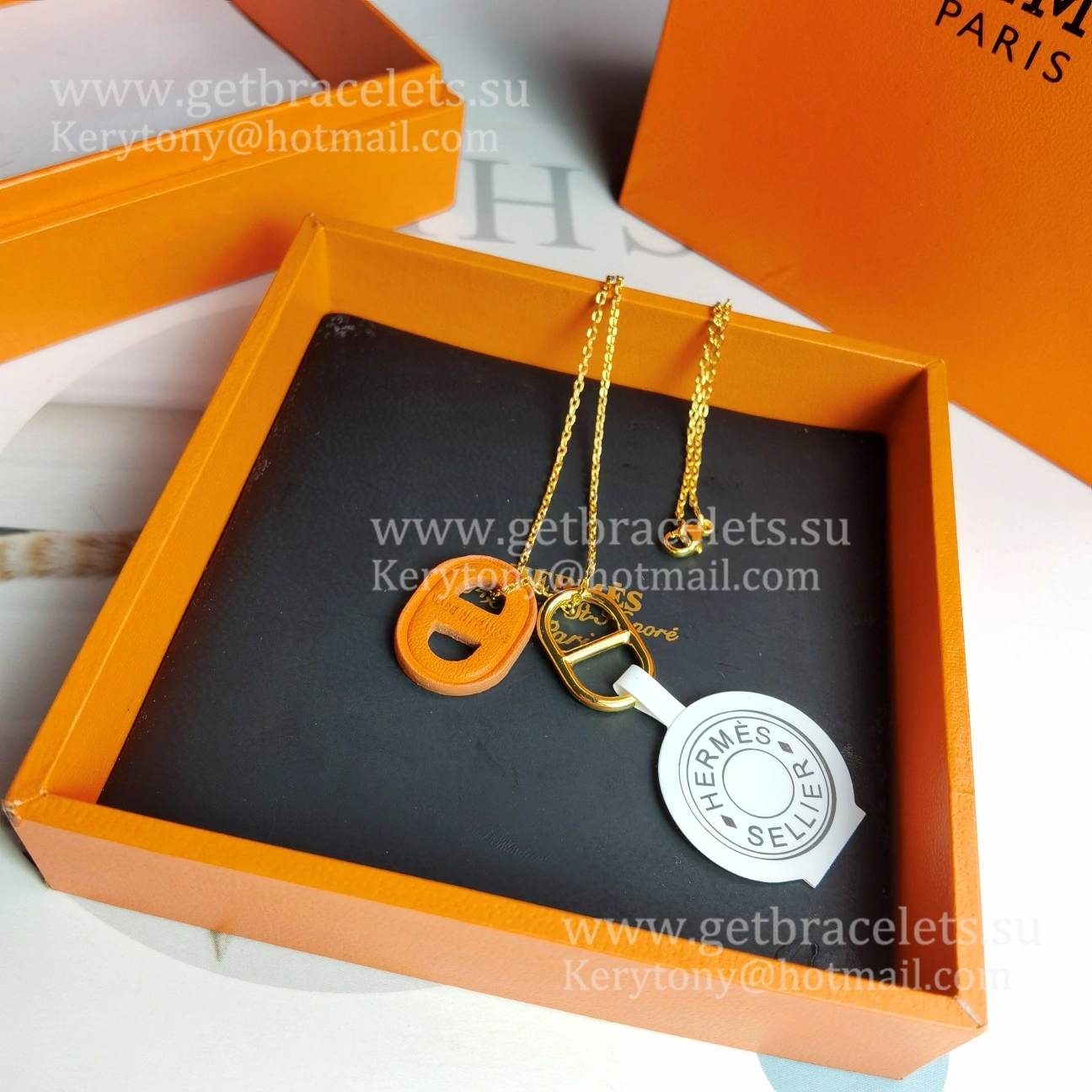 Hermes Swift Classic O’Maillon Necklace Yellow Gold With Leather Onange White Luxurious Knock-off