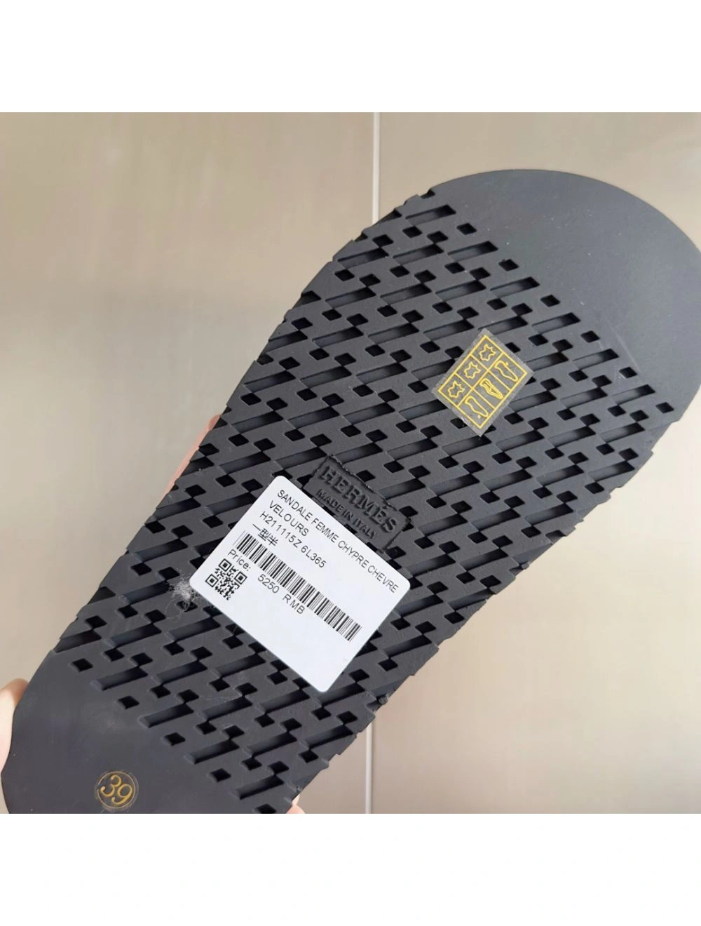 Hermes Women’s Chypre Sandals In Pink Suede Calfskin