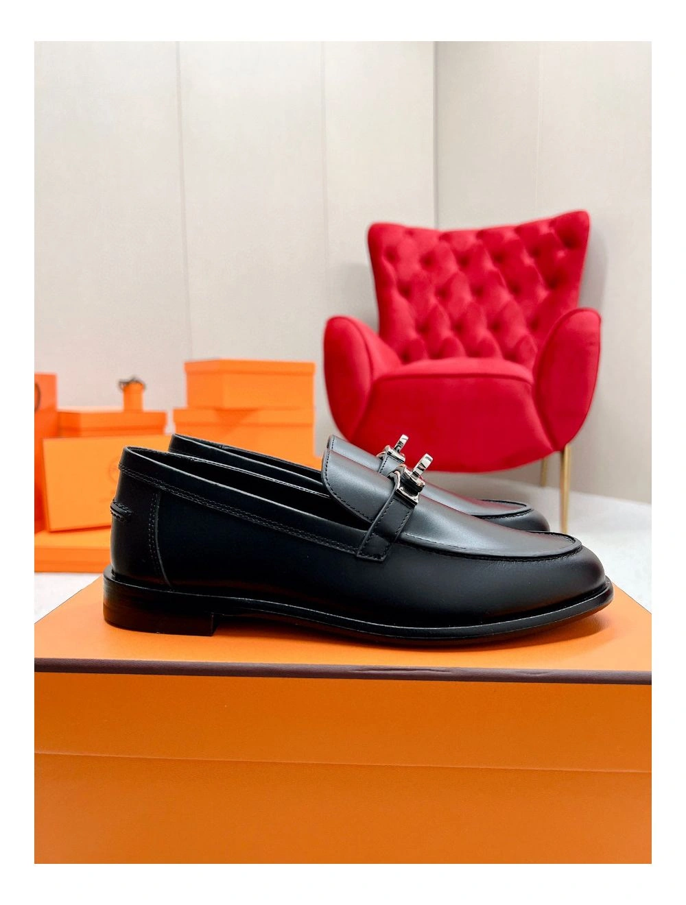 Hermes Women’s Destin Loafers in Black Leather