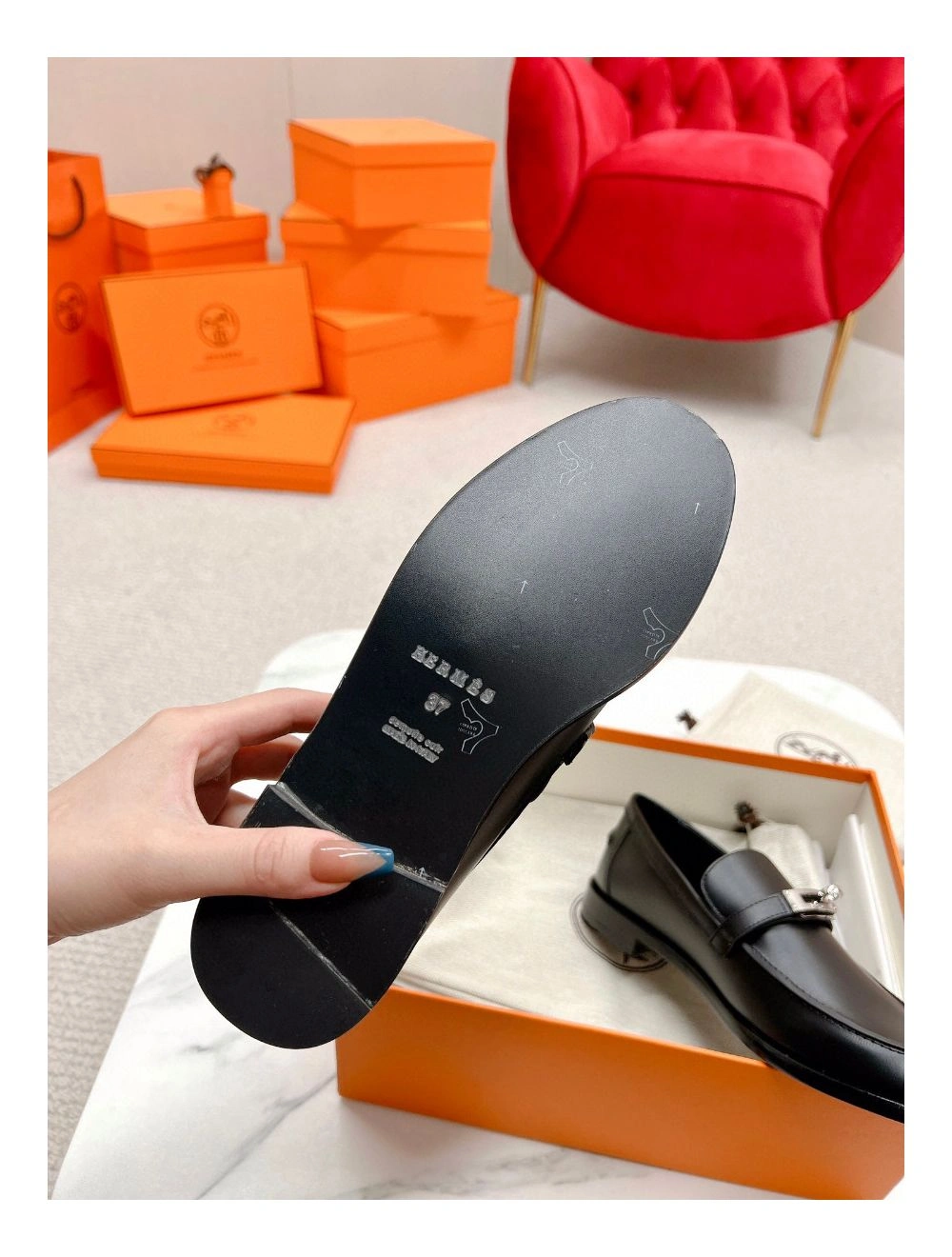 Hermes Women’s Destin Loafers in Black Leather