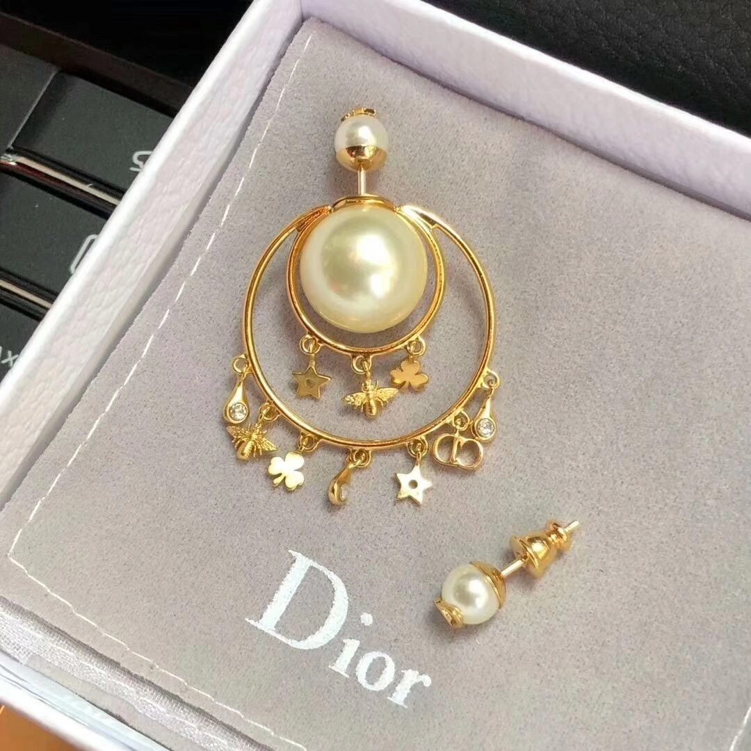 High Quality Dior Tribales Yellow Gold Flower Bee Star CD Pendants Females Asymmetry Pearl Earrings E0955TRIRS_D301