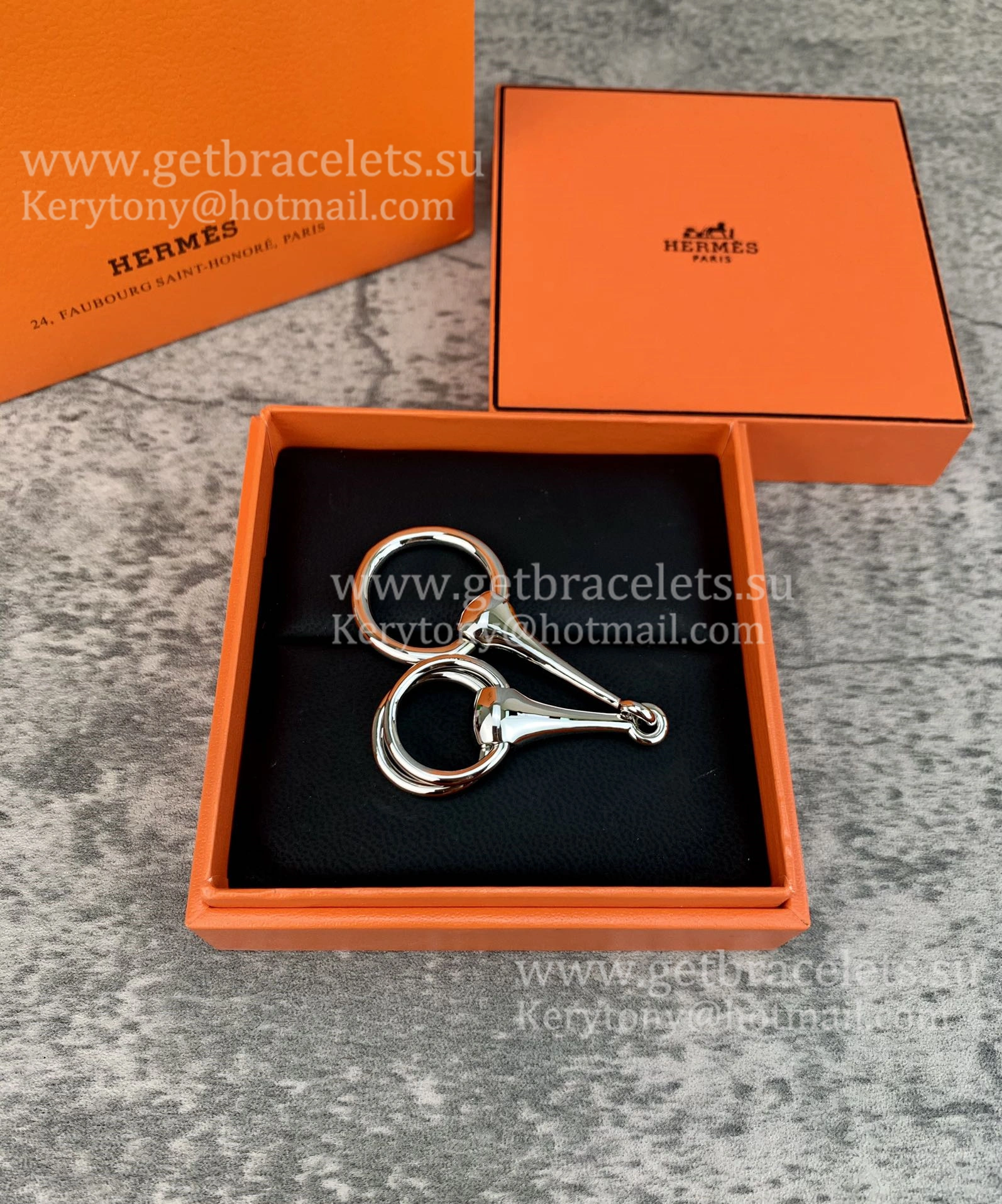 Hot Selling Hermes Mors Scarf Ring Buckle in White Gold