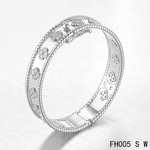 Imitation Van Cleef & Arpels Perlee Clover Bracelet In White Gold With Diamond-Small Model
