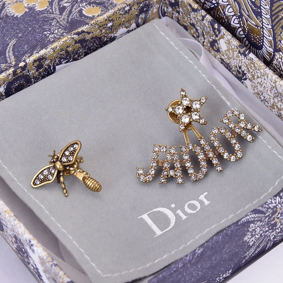 Low Price Dior Gold-tone J’ADIOR Motif Women Paved Diamonds Star Bee Asymmetric Stud Earrings Best Gift Replica