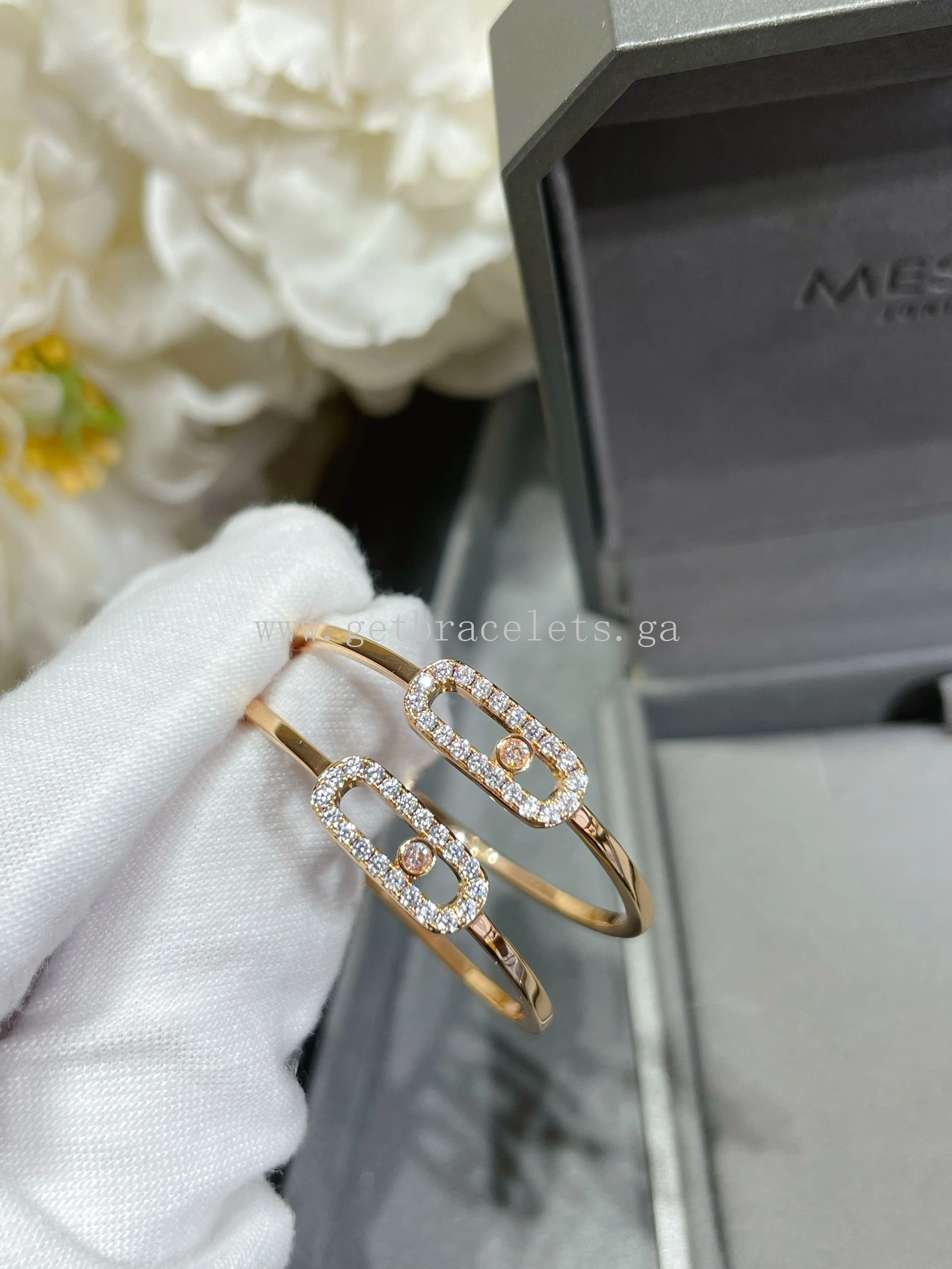 Messika Move Uno Small Hoop Earrings For Her Diamond Earrings White Gold Rose Gold