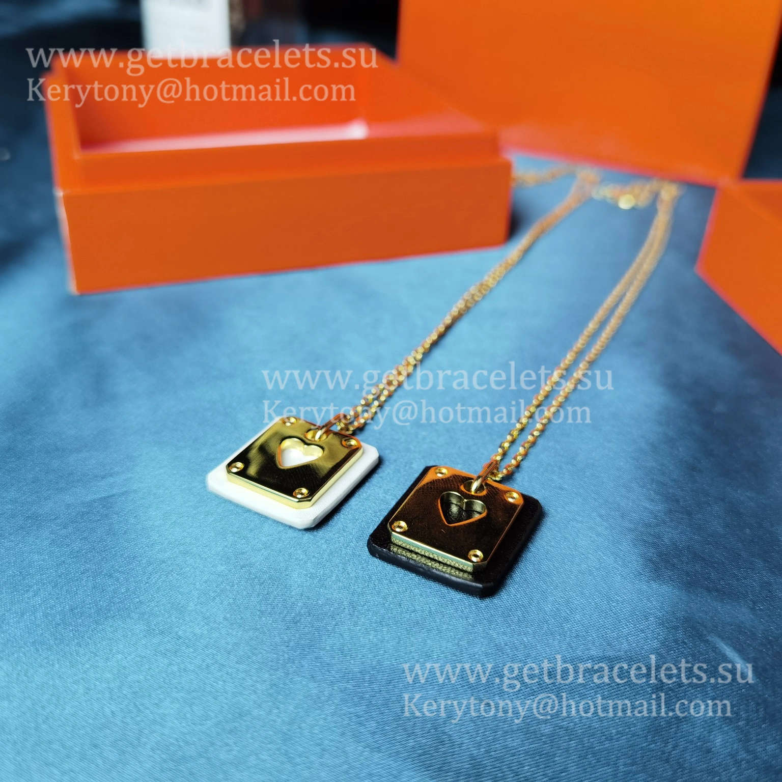 Most Classic Hermes As de Coeur Pendant Yellow Gold with Leather Red White Black Orange