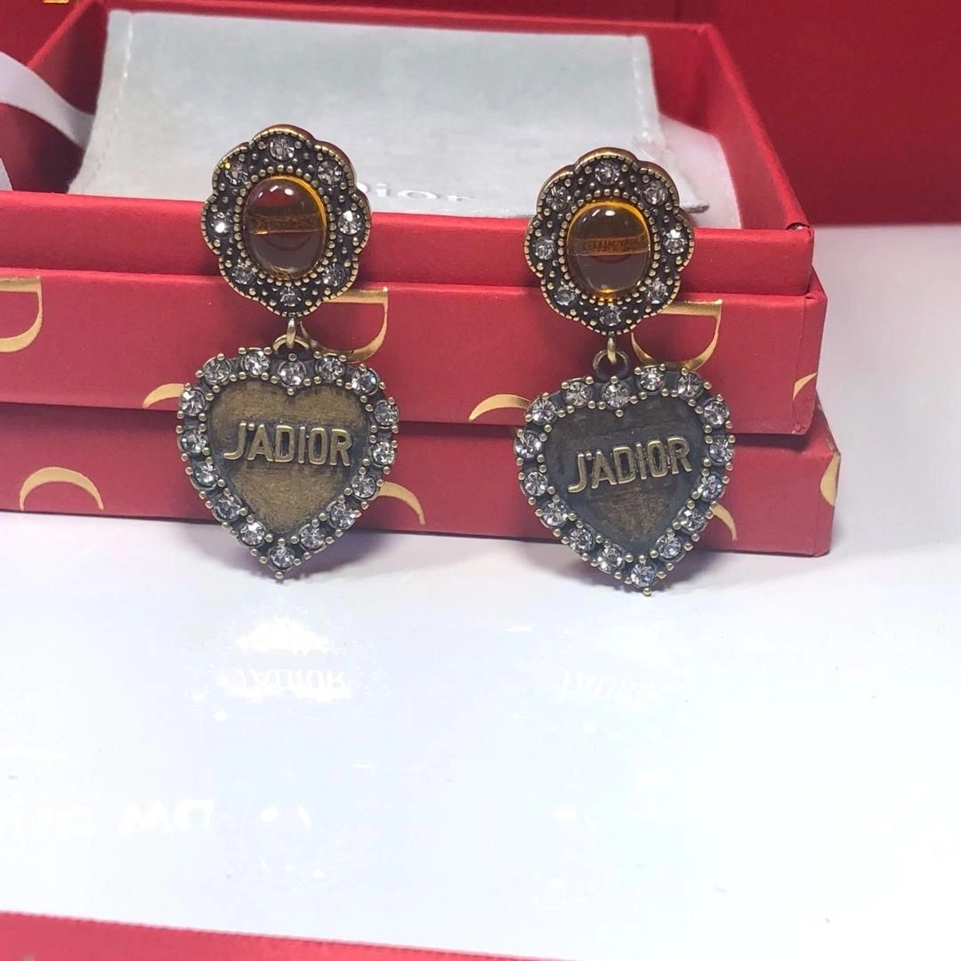 Most Fashion Dior L’Amour Avenir Vintage Yellow Crystal Heart Pendant Female Aged Gold-tone Diamonds Earrings Online