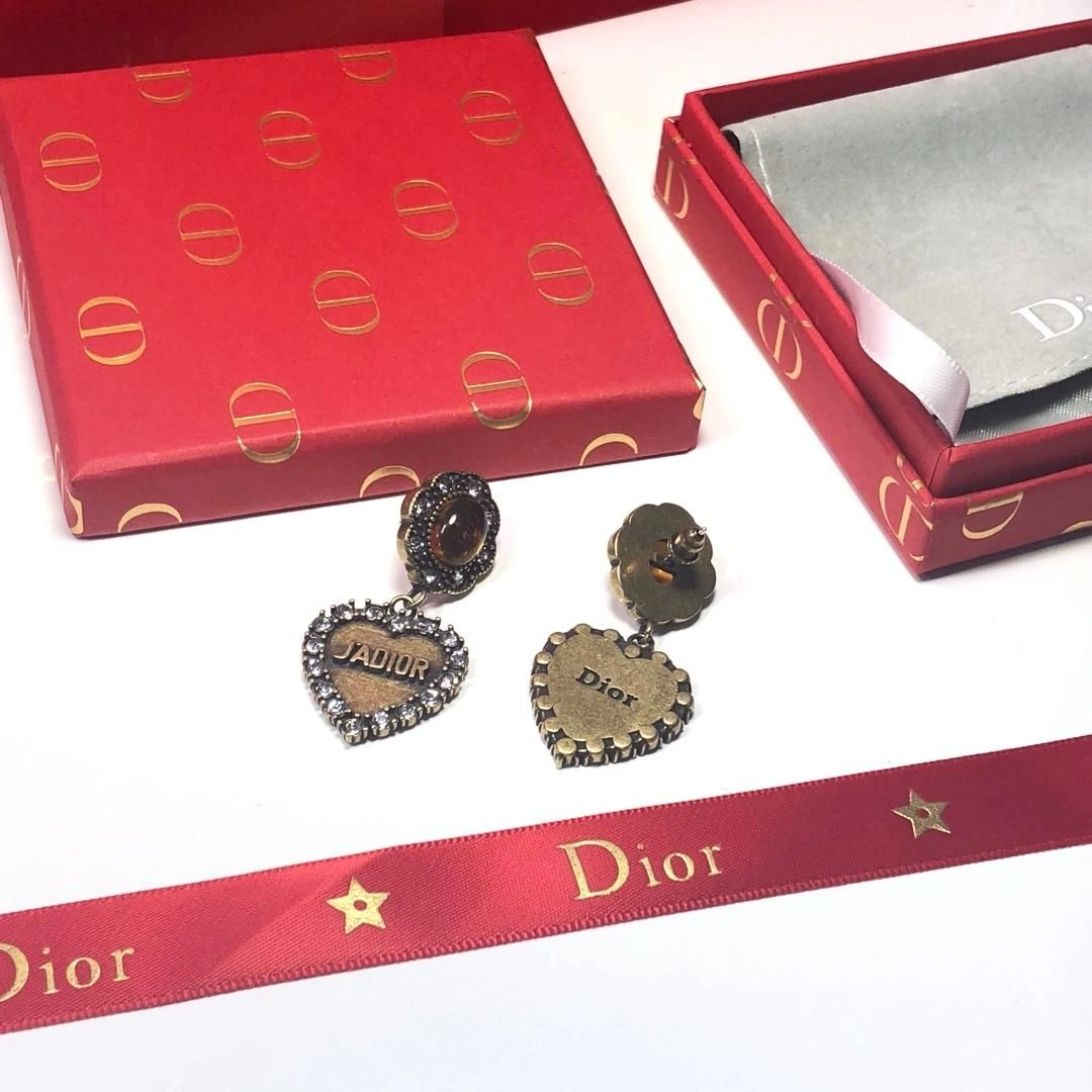 Most Fashion Dior L’Amour Avenir Vintage Yellow Crystal Heart Pendant Female Aged Gold-tone Diamonds Earrings Online