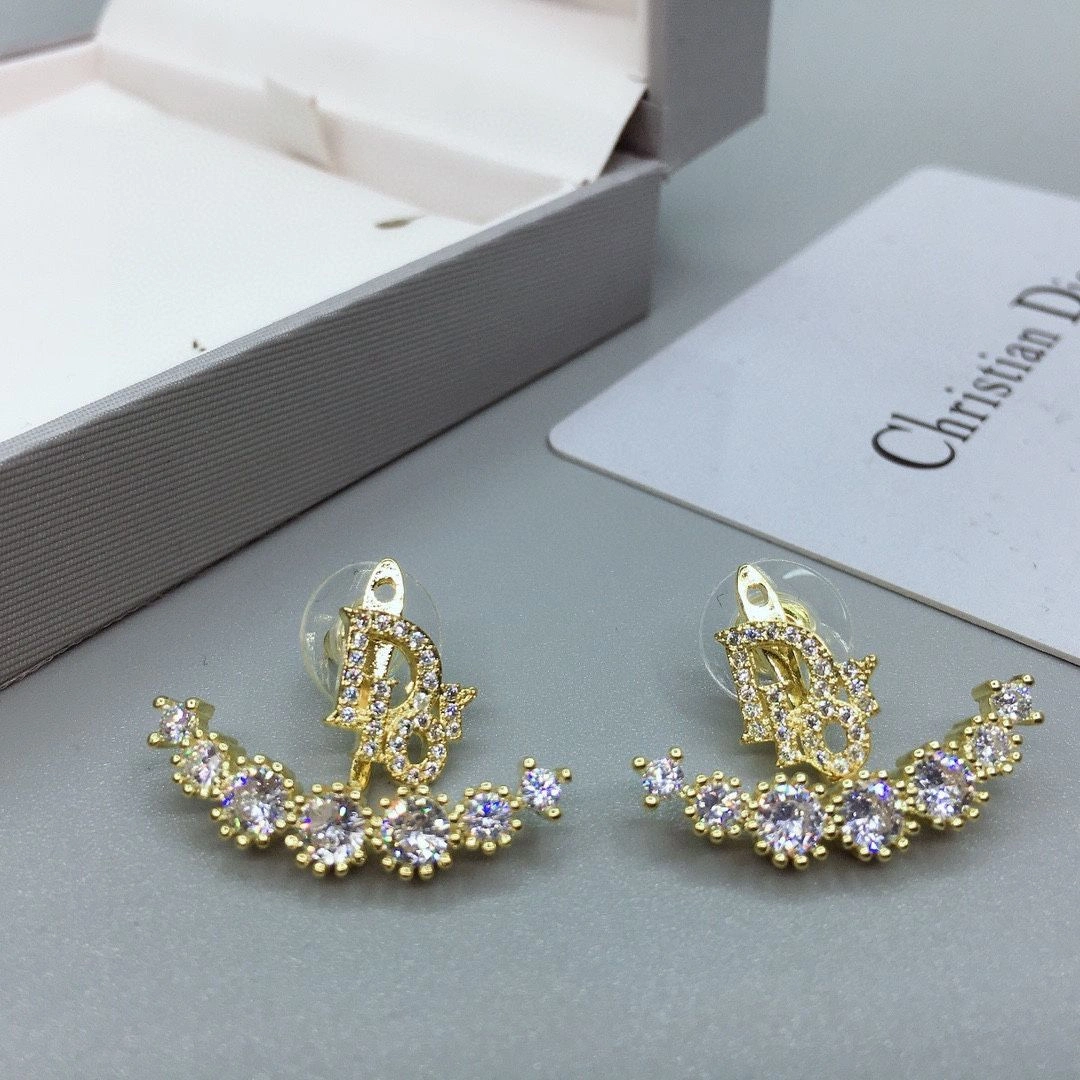 Most Fashion Dior Mimirose Logo Letter Motif Yellow Gold Paved Diamonds Stud Earrings For Girls For Sale Replica