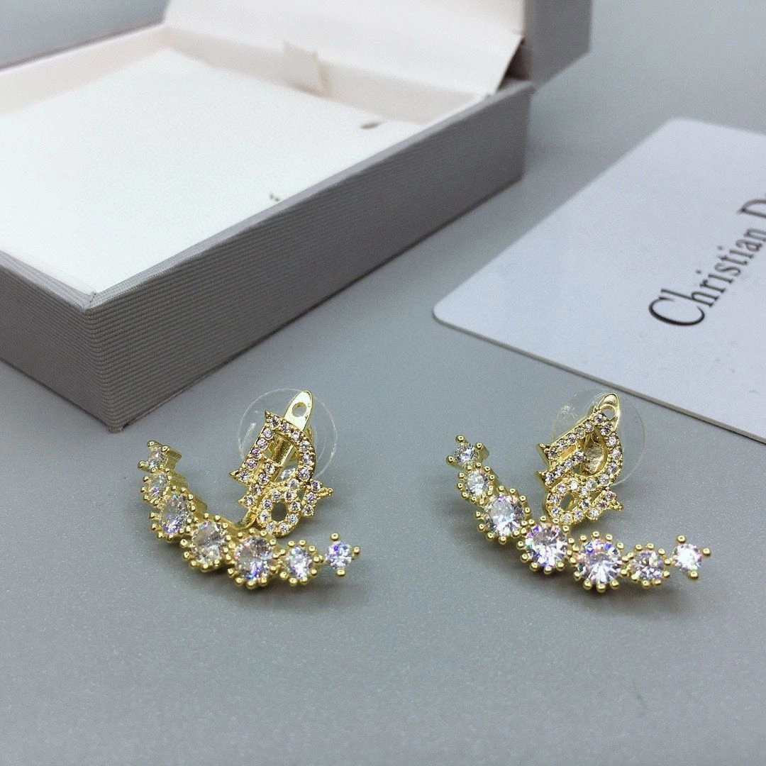 Most Fashion Dior Mimirose Logo Letter Motif Yellow Gold Paved Diamonds Stud Earrings For Girls For Sale Replica