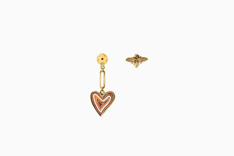 Most Fashion Womens Dior Dioramour Multicolor Heart Motif Pendant Star-Bee Asymmetric Brass Earrings E0936DMRLQ_D919