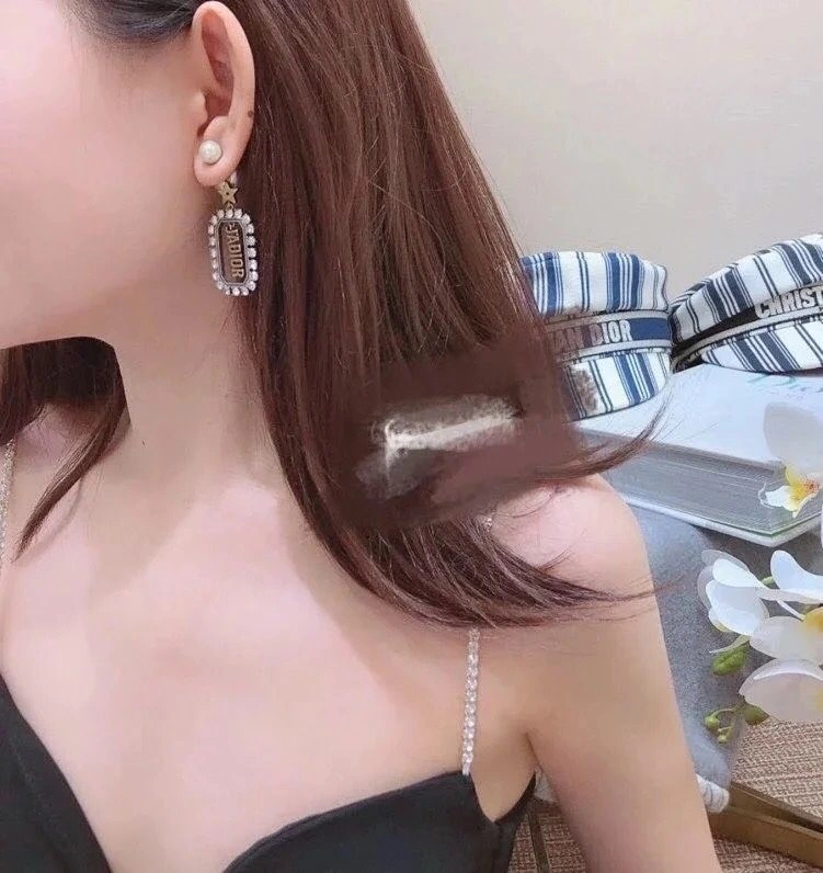 Most Luxury Christian Dior J’ADIOR Rectangular Hollowed-out Pendant Diamonds Edging Women White Pearl Earrings UK