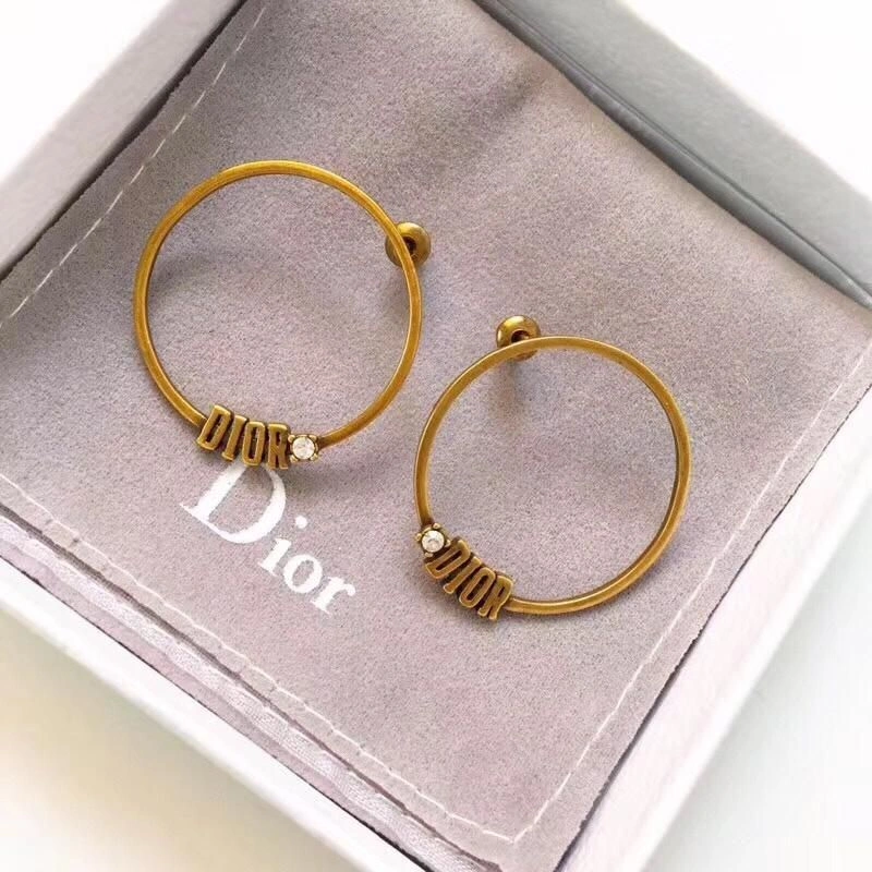 New Arrical Dior Logo-Diamonds Trimming Womens Yellow Brass Circle Pendant Earrings In Paris Replica