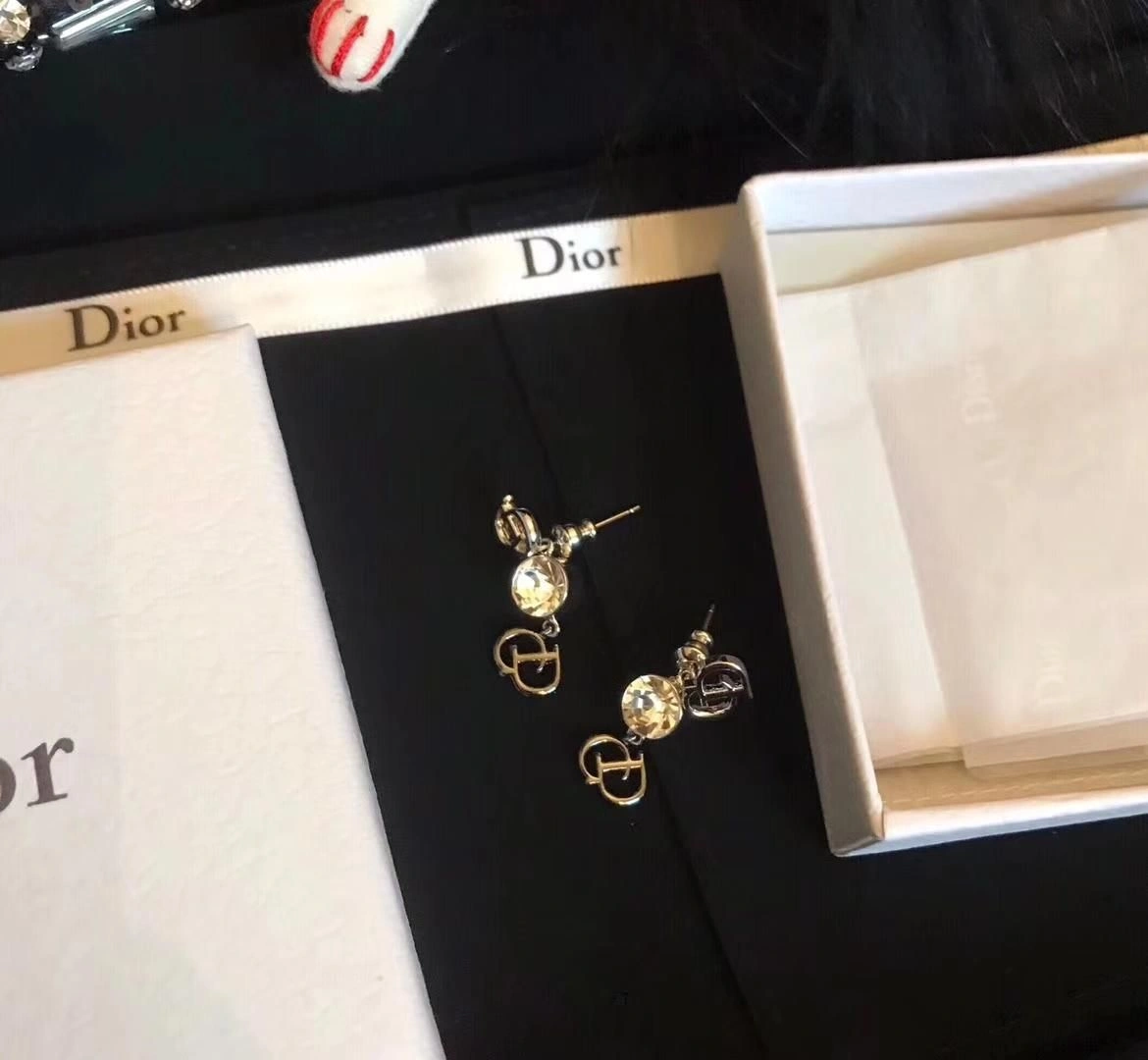 New Style Dior C-D Shaped Motif White Crstal Womens Sterling Silver Drop Earrings Price List