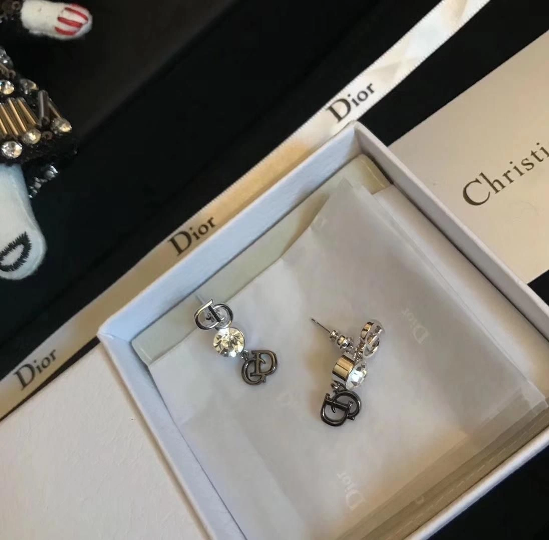 New Style Dior C-D Shaped Motif White Crstal Womens Sterling Silver Drop Earrings Price List