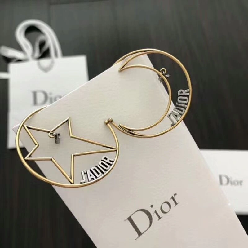 New Style Dior J??Adior Star-Moon Asymmetric Pendant Ladies Aged Brass Logo Motif Hoops Replica E0915ADRMT_D652
