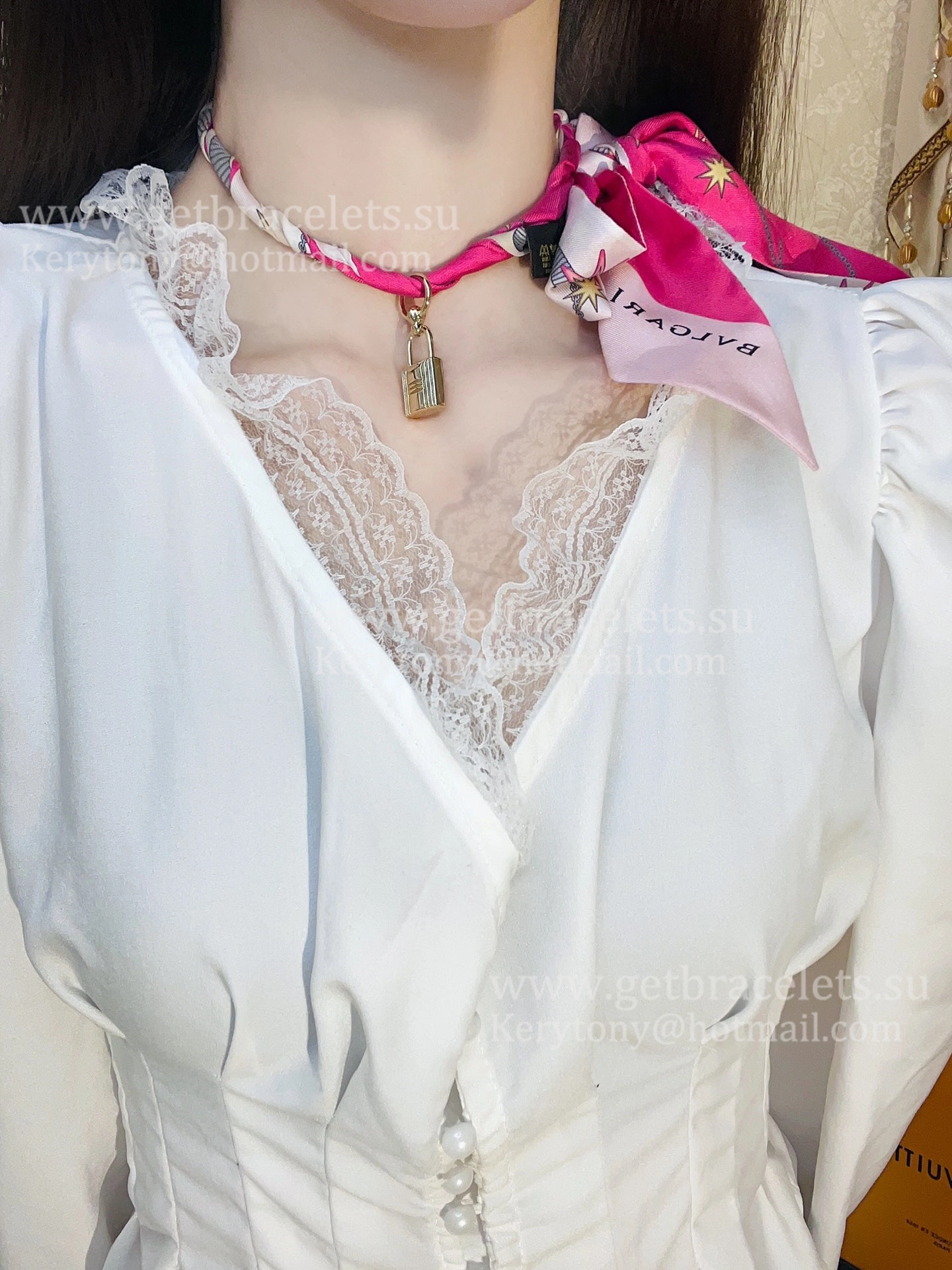 New Style Hermes Lock Scarf Ring Buckle in Rose Gold