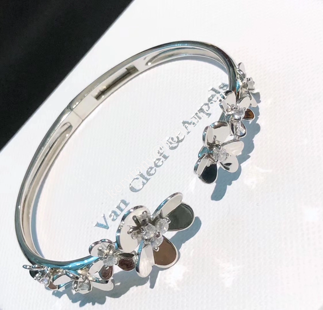 New Van Cleef Arpels Frivole Bracelet 7 Flowers Yellow Gold White Gold Rose Gold With Diamond Replica