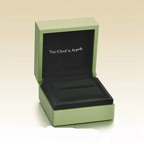 Original Copy Van Cleef & Arpels Ring and Earrings Box (Complete set of price