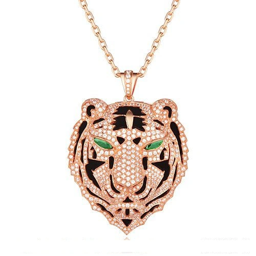 Panthere De Cartier Leopard Head Pendant In Pink Gold With Emeralds And Diamonds